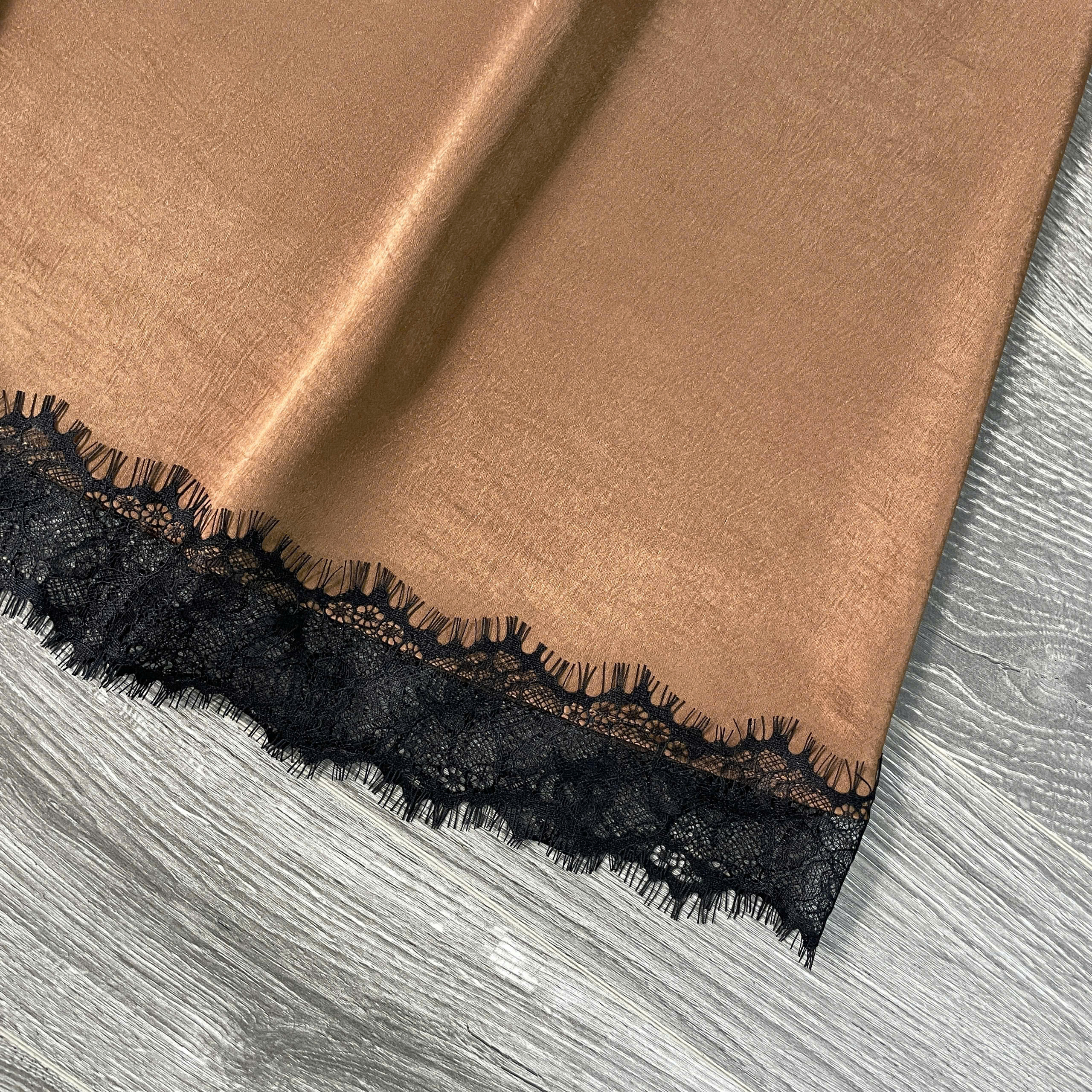 CHAN VAY SINCE_thumbnail_10