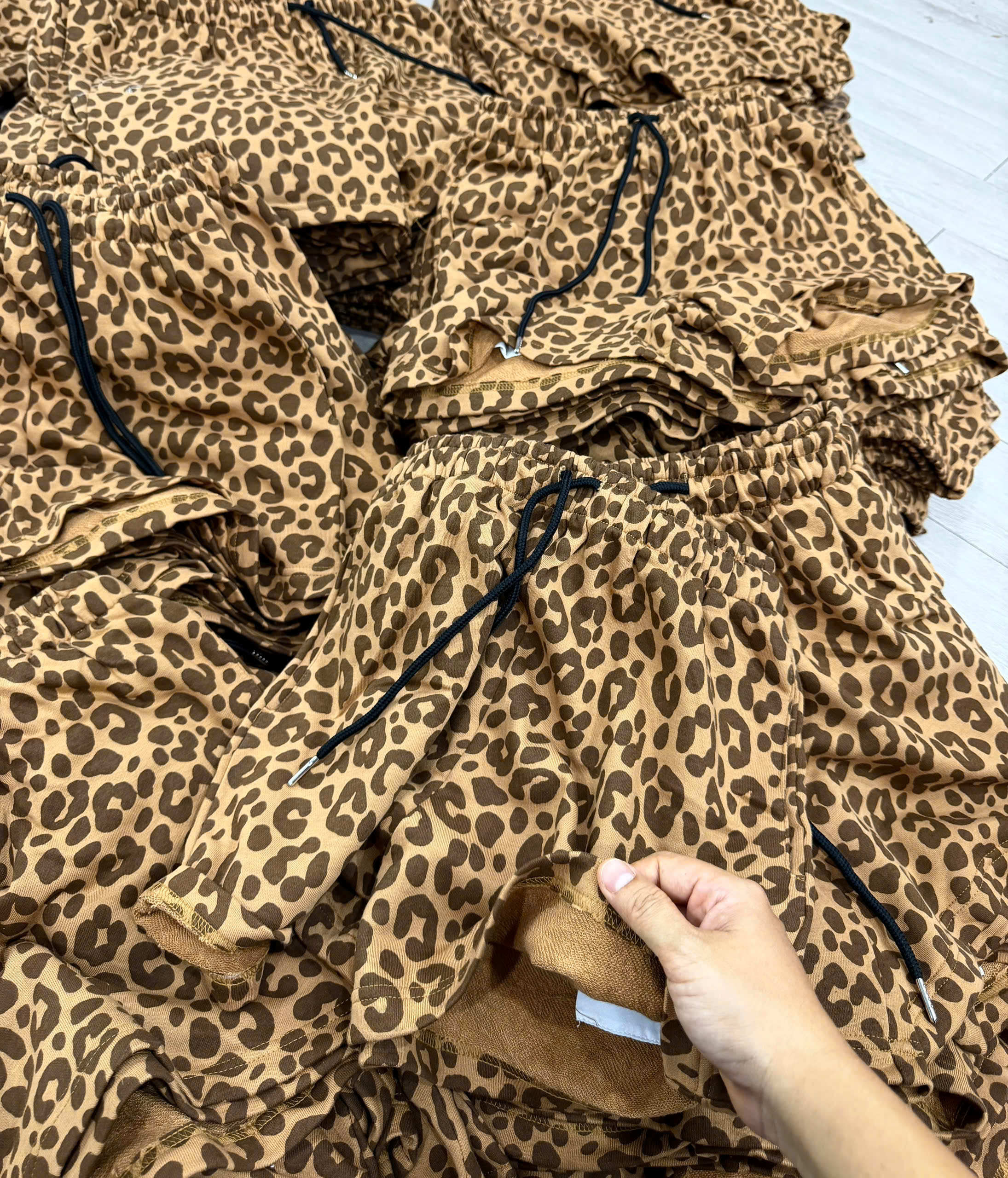 Q338 QUẦN SHORT BEO_thumbnail_7