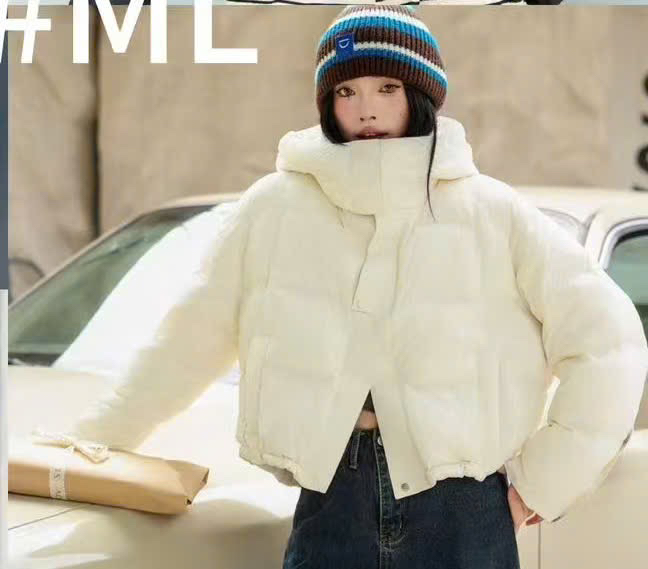 Áo phao mũ ngắn Trắng - V55