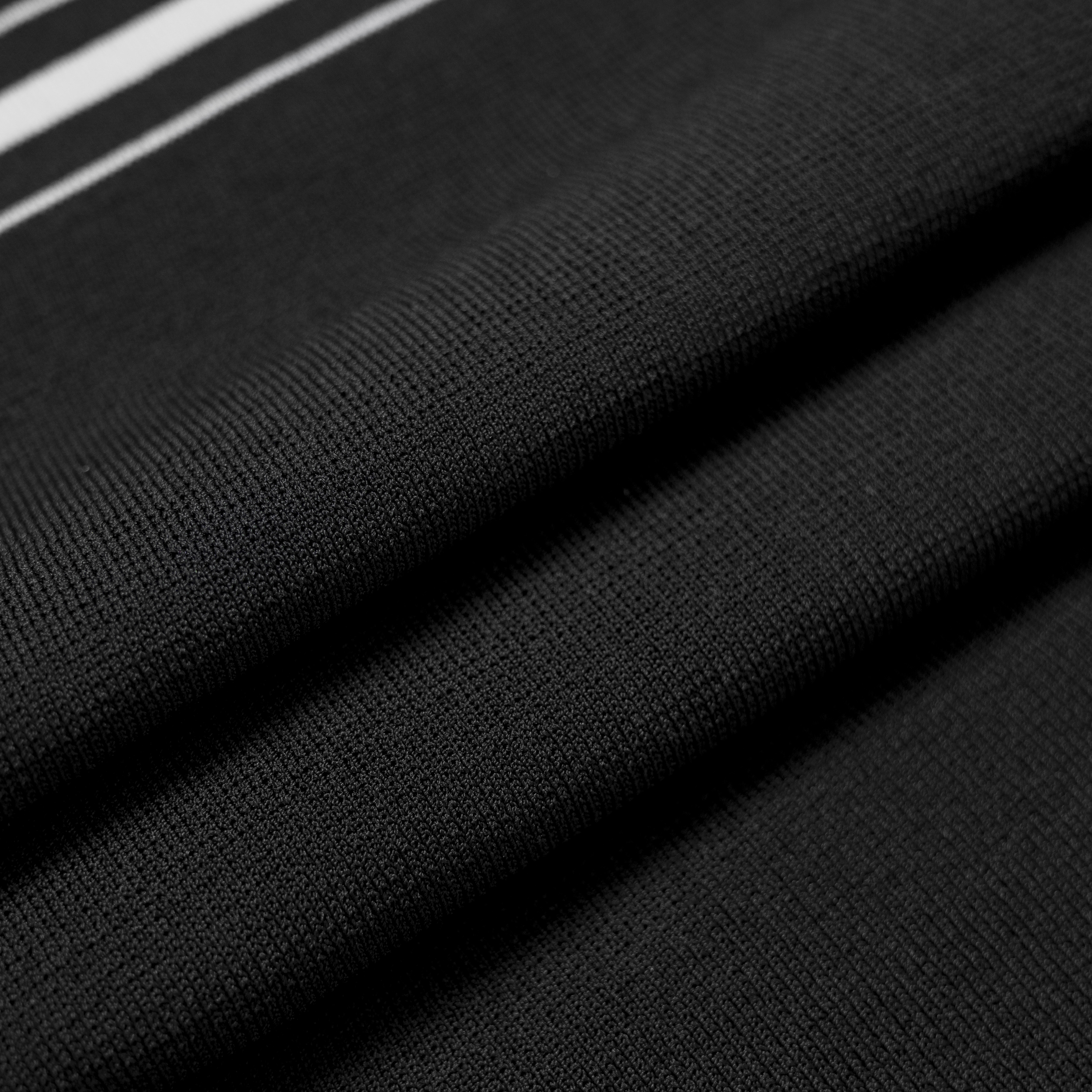 Black Kenny Top_thumbnail_4