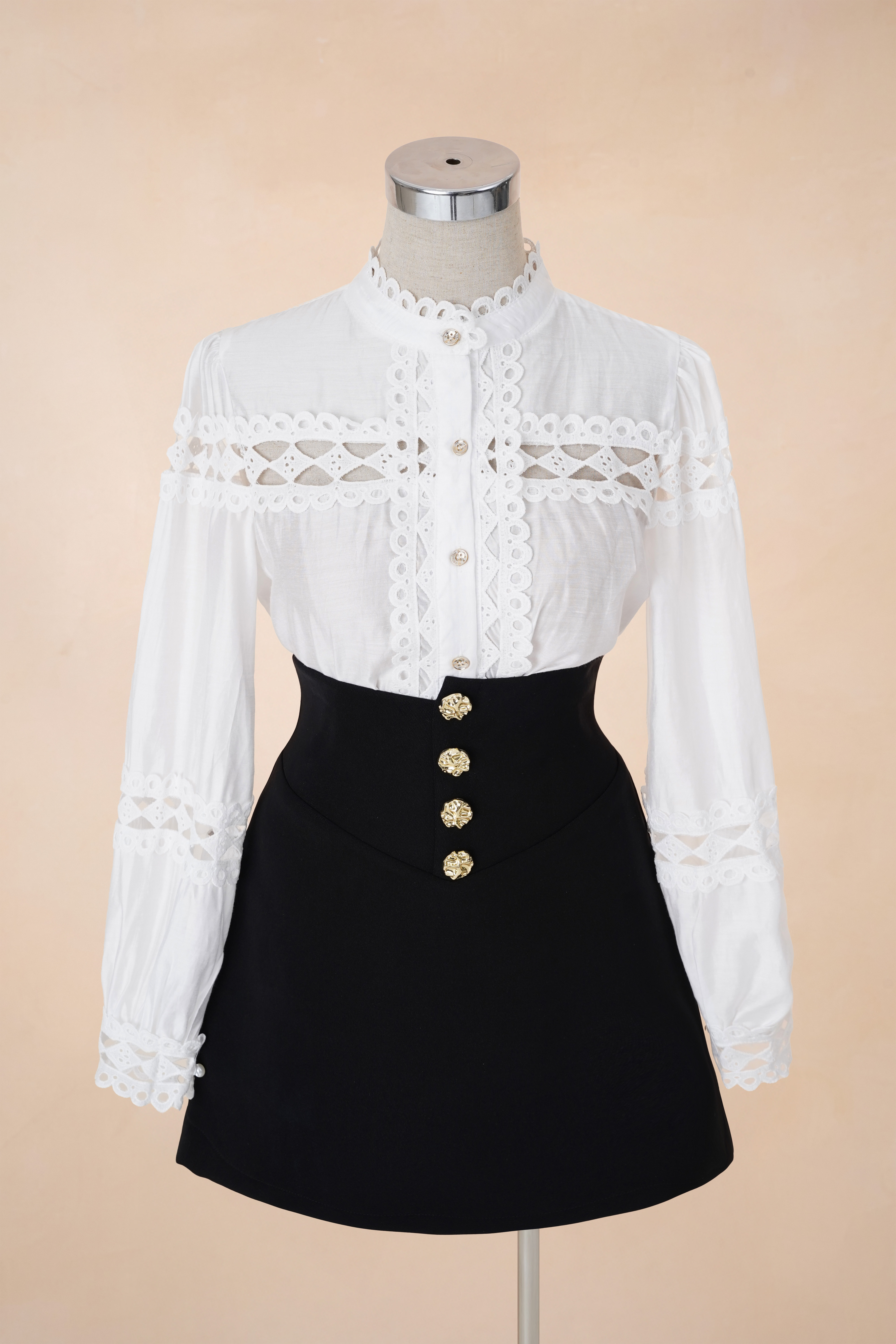 Sơ Mi Phối Ren TB Cổ Cao