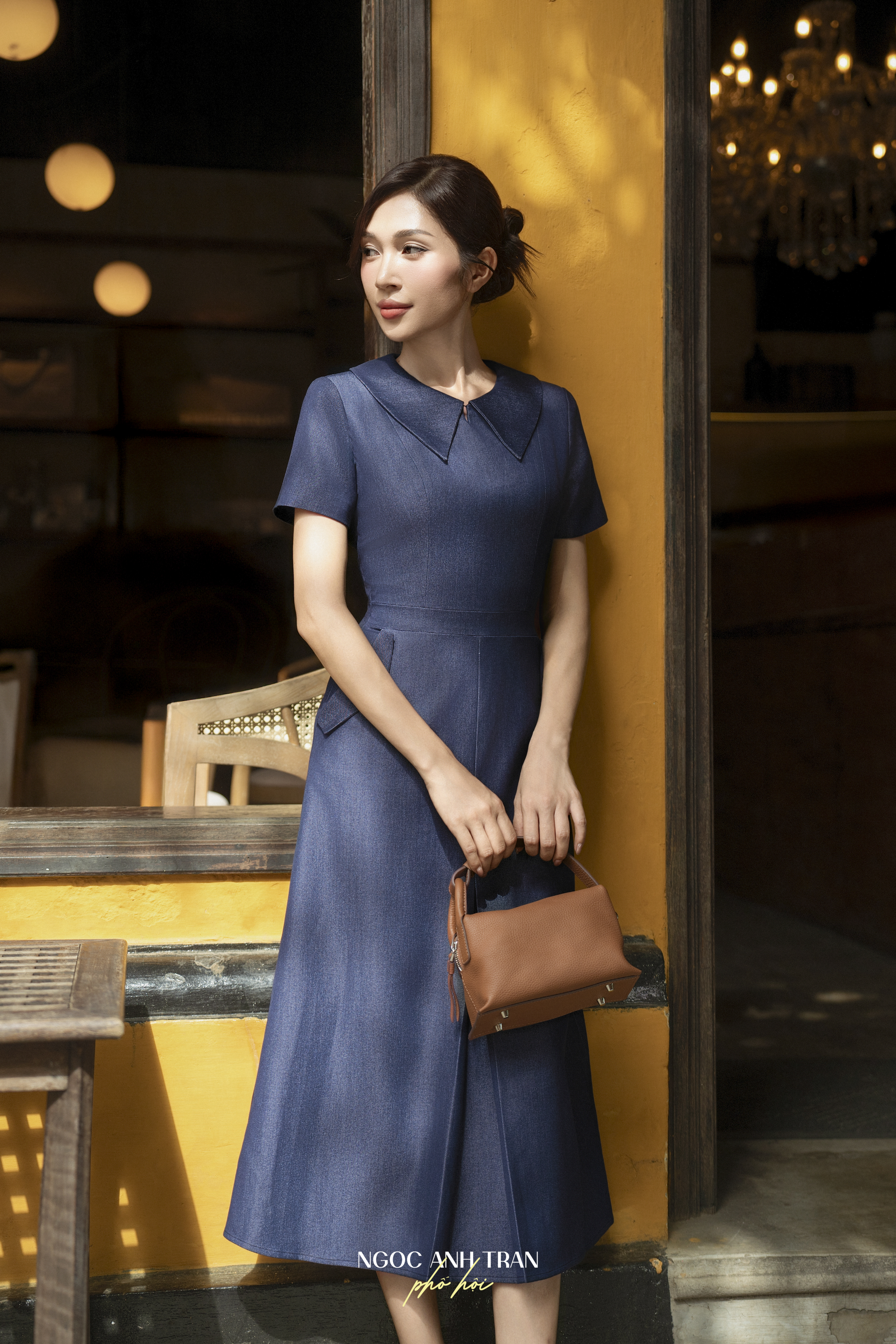 D124 - Váy denim mềm cổ lá nhọn Hội An