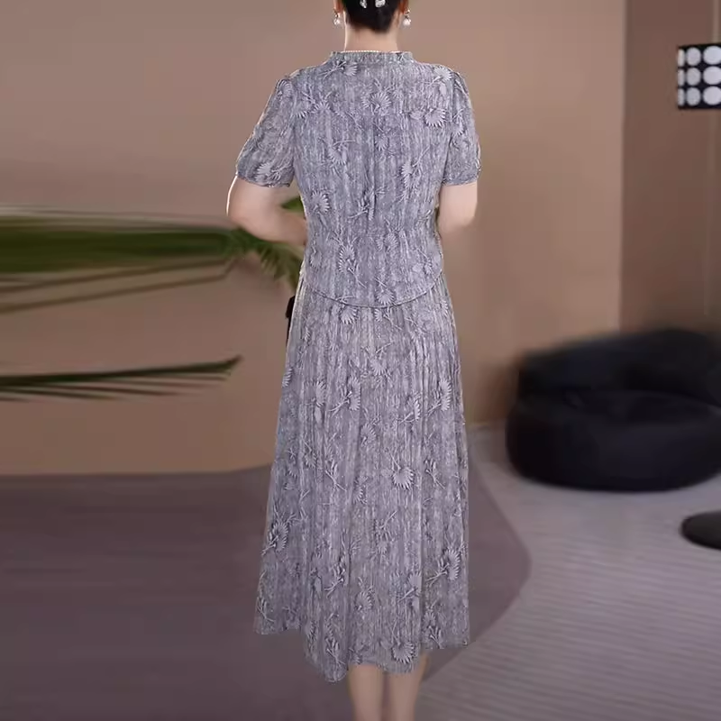 17902-Set áo kèm chân váy lụa in họa tiết xám  5D ( lụa ,lót)_thumbnail_1