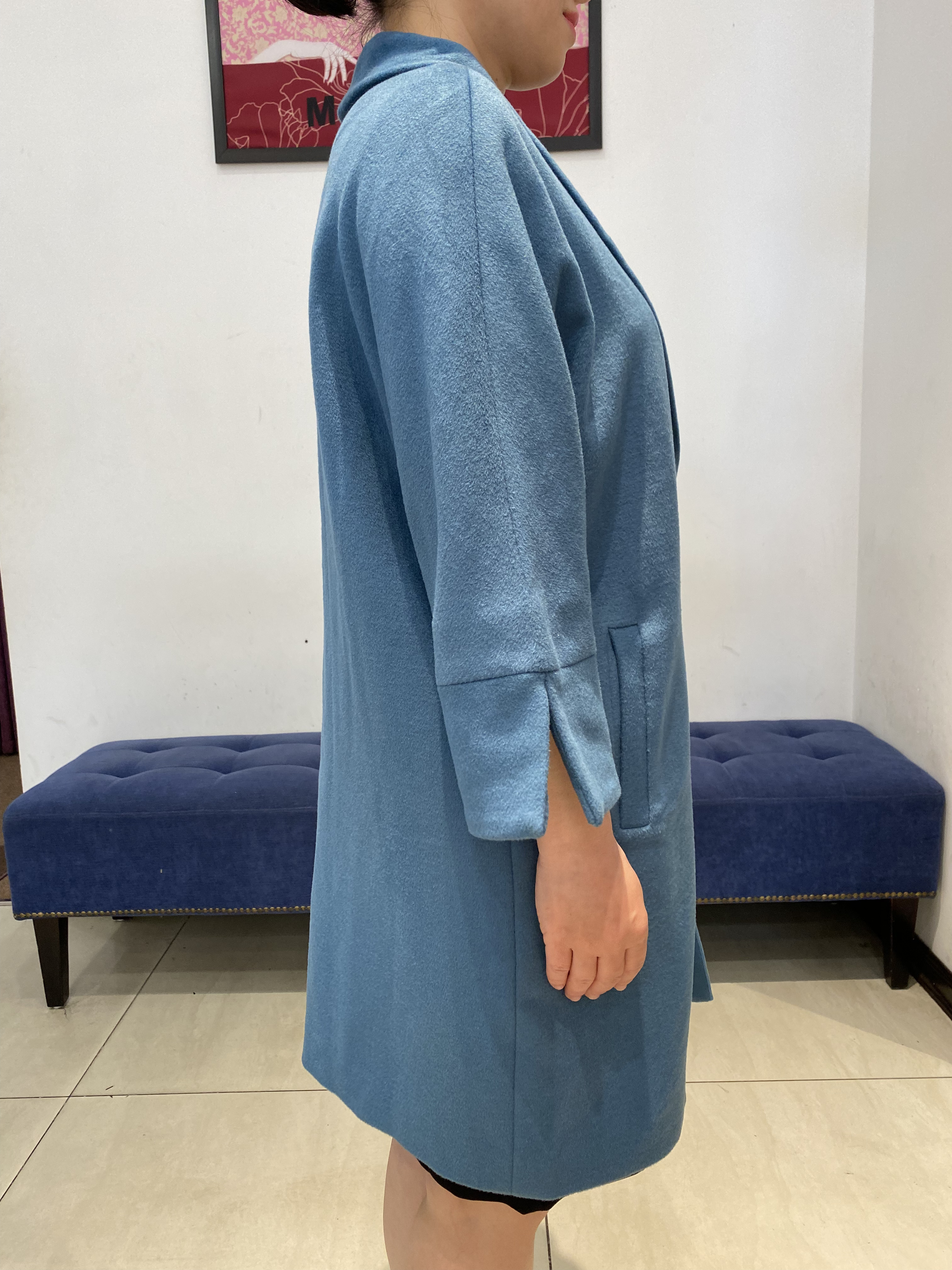 Măng tô xanh suông cổ sam