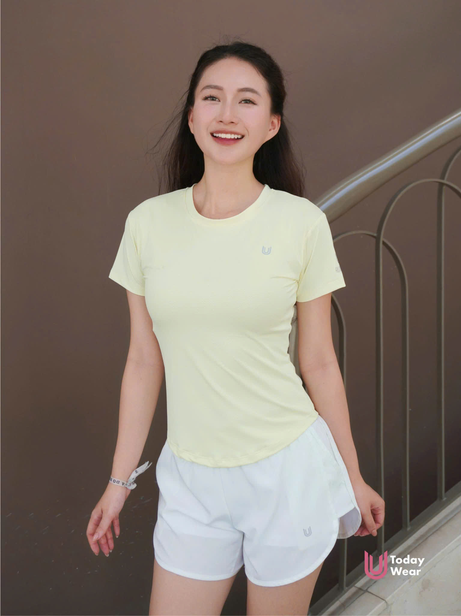 Áo thun thể thao nữ Essential Dri-Fit chống tia UV chống nắng UPF 50+_thumbnail_9