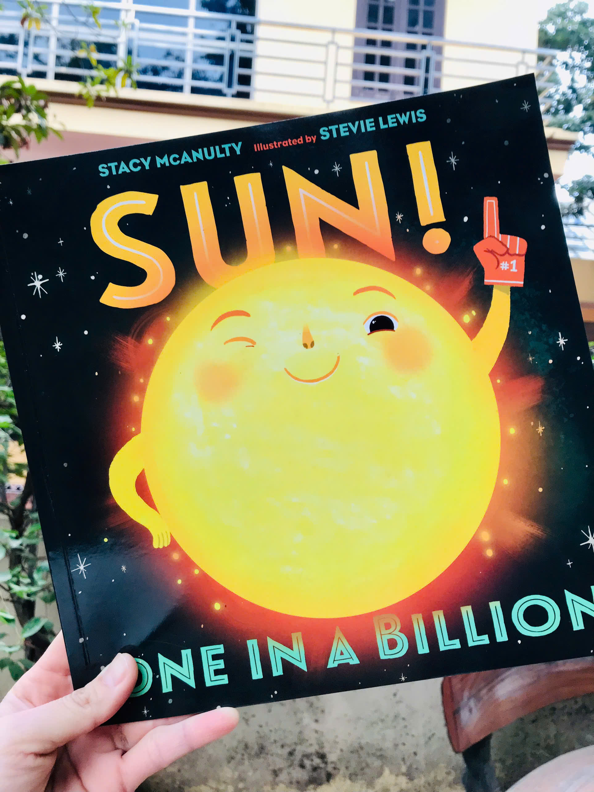 [Sách Nhập Khẩu] Our Universe – Trọn Bộ 4 Cuốn ( Kèm File Nghe và Audio )_thumbnail_1