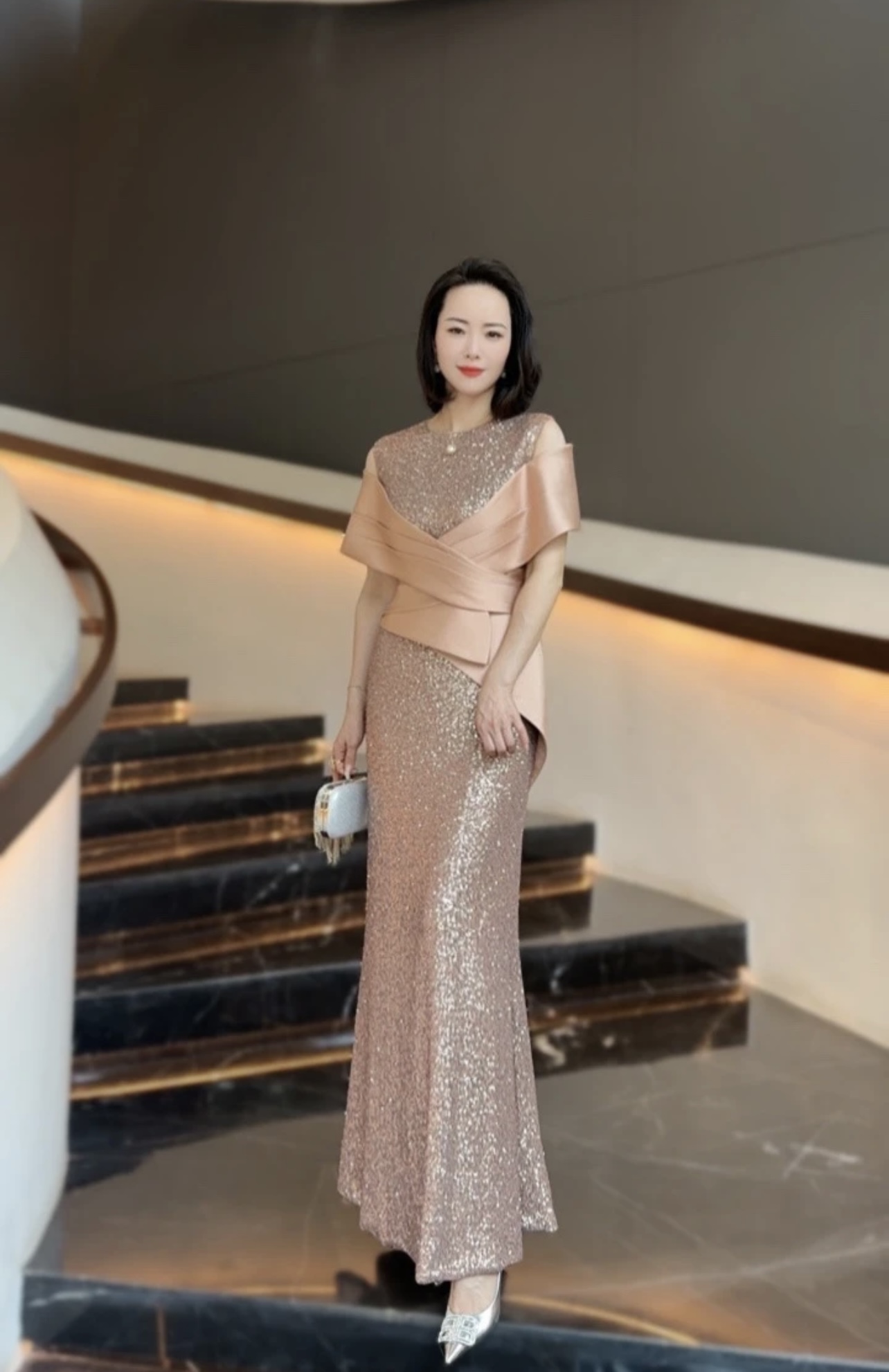 Đầm kim sa tôn dáng cao cấp_thumbnail_4