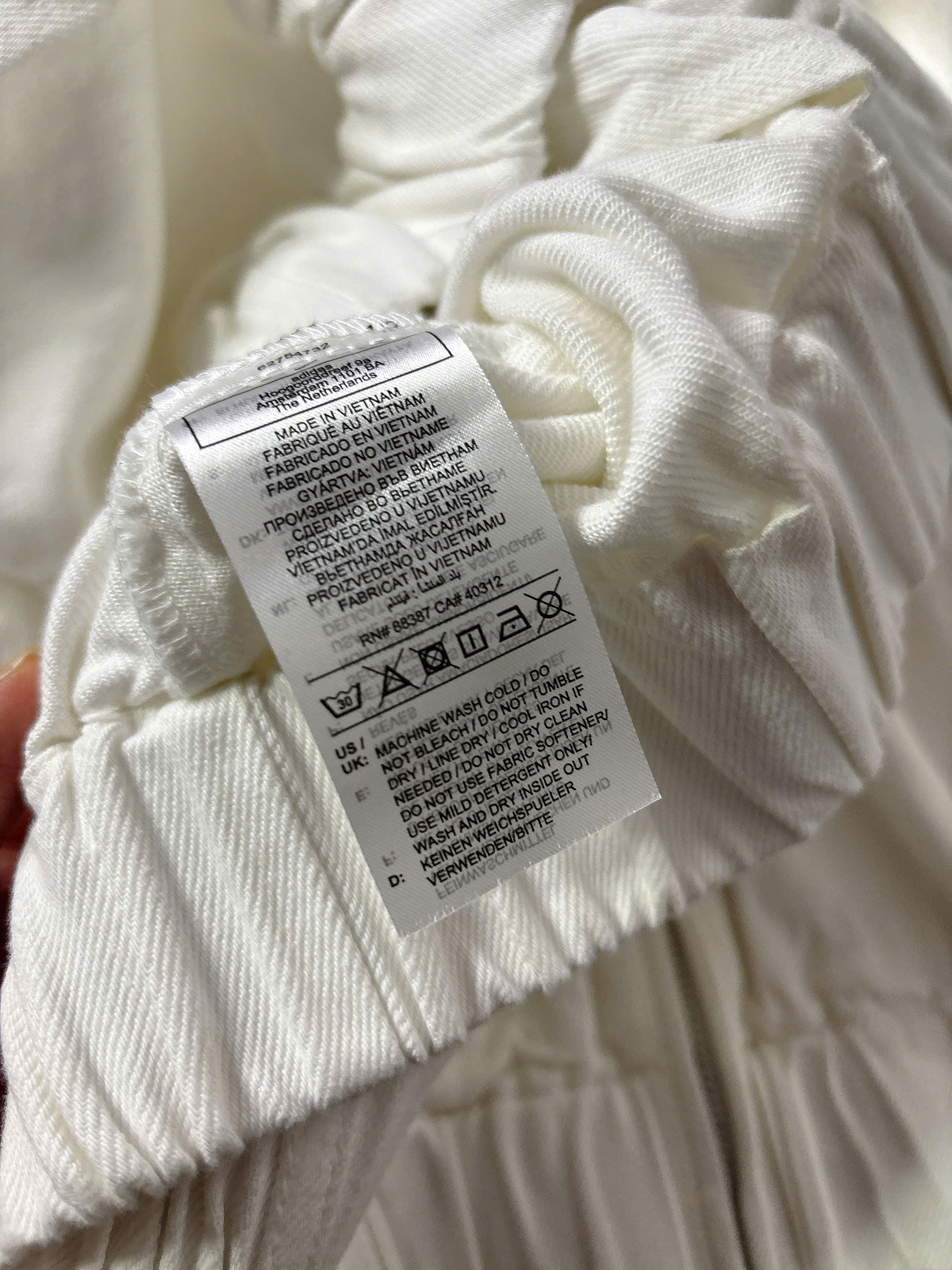 A852 ÁO KHOÁC JEAN TRẮNG_thumbnail_7