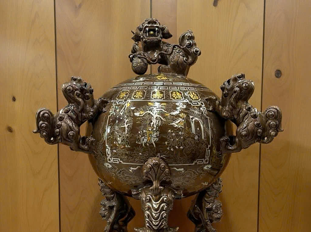 Đỉnh thất lân vờn cầu cao 90cm khảm ngũ sắc _thumbnail_0