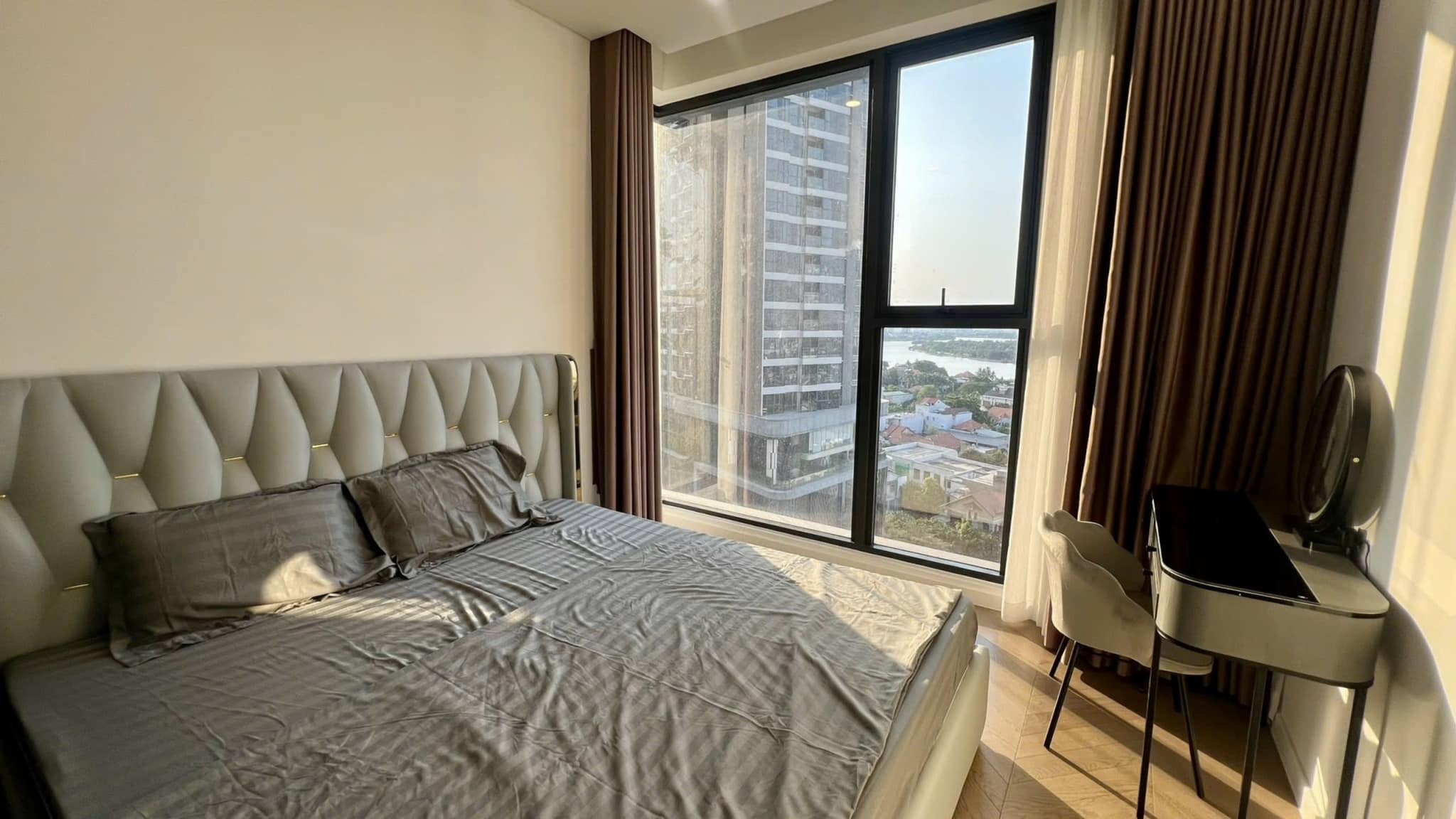 Chốt thuê ngay - giỏ hàng cho thuê căn 3PN Lumiere Riverside, gía kịch sàn view triệu đô_thumbnail_10