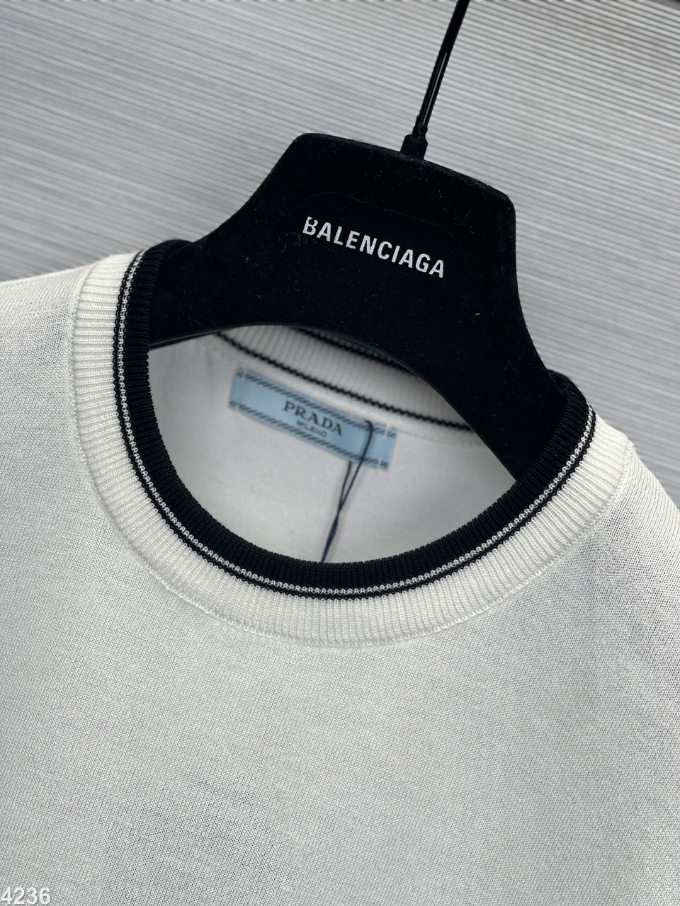 ÁO LEN CỘC TAY PRADA MILANO_thumbnail_6