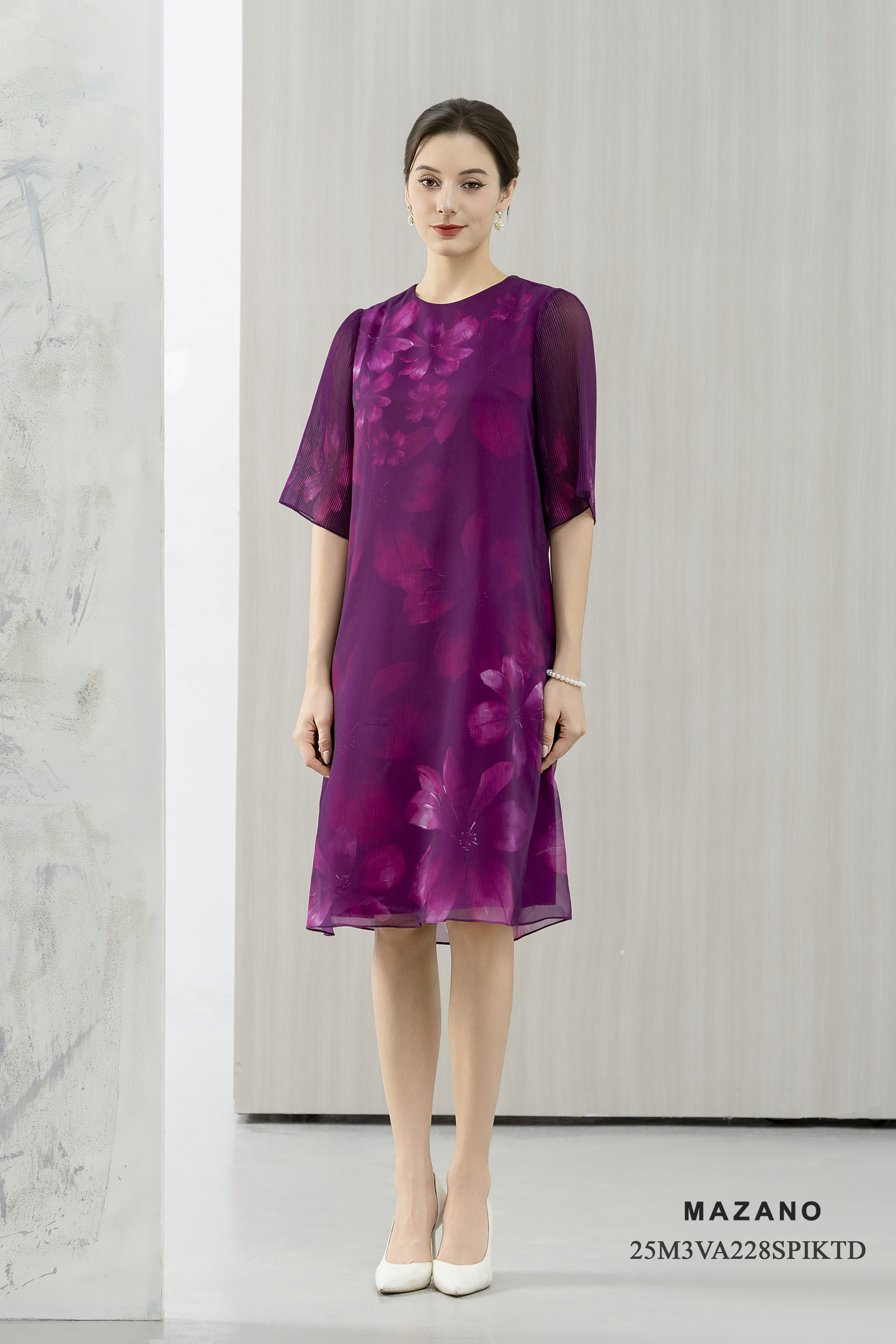 Váy Đầm suông A  Vải voan mỏng Đính trang trí Cổ tròn Tay lỡ dập ly Dài váy ngang bắp