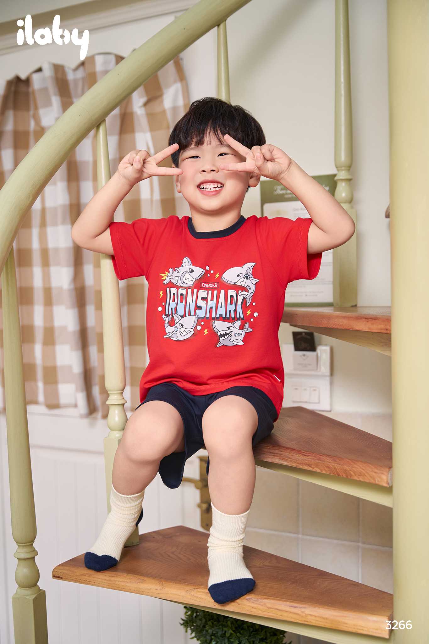 Bộ thun Iron Shark