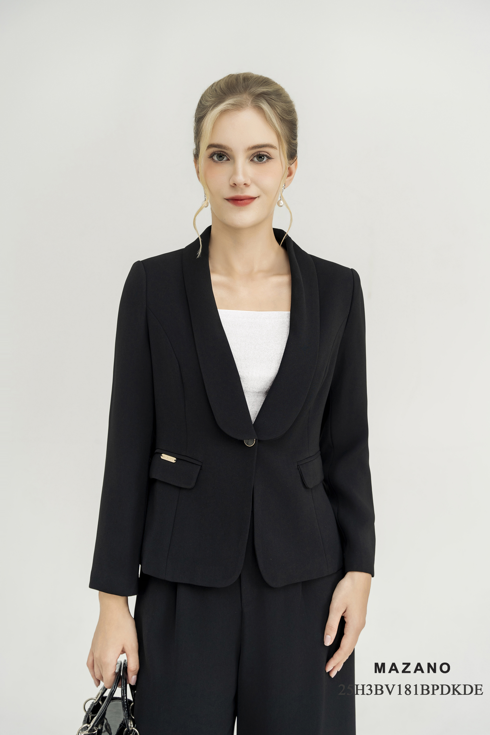 Bộ vest suông vải thô dày màu đen Cổ sang trọng Tay dài Dài áo qua eo,quần dài đến mắt cá_thumbnail_2