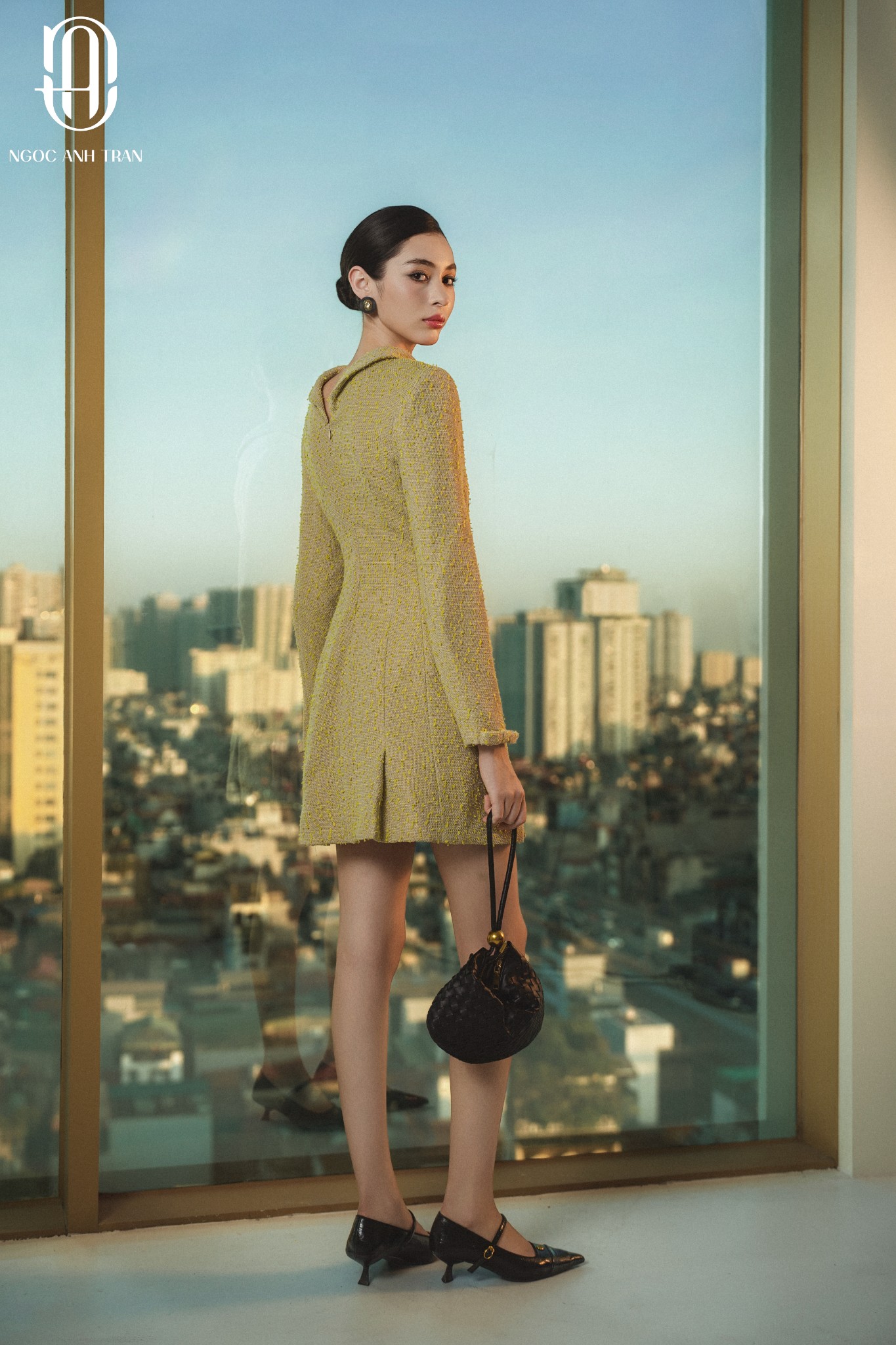 D154 - Đầm tweed dài tay vàng champagne_thumbnail_2