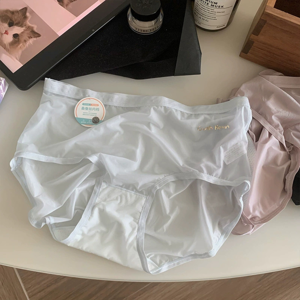 [Mã A25] Quần Lót Su Ren Nữ Mềm Mại Combo 5 Quần Lót Nữ Ren Đáy Quần Kháng Khuẩn Free Size -- Vikam_thumbnail_4