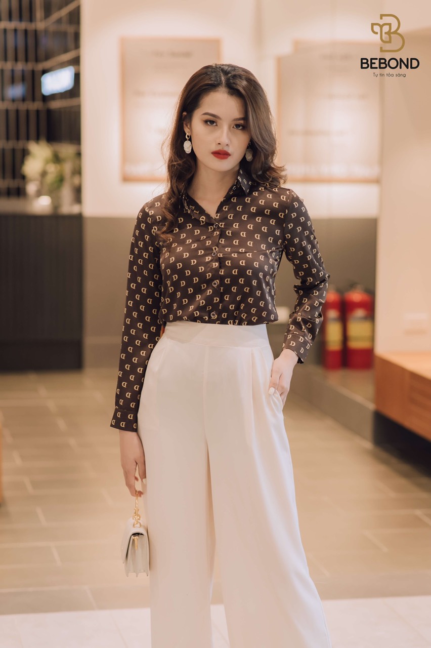 Áo sơ mi chữ D màu nâu