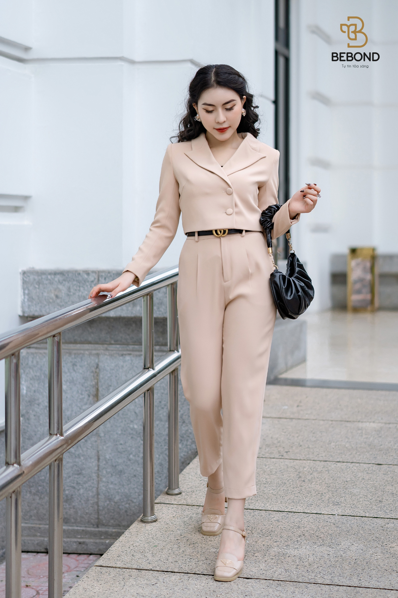 SET VEST CROPTOP MÀU BE SUSAN_thumbnail_2