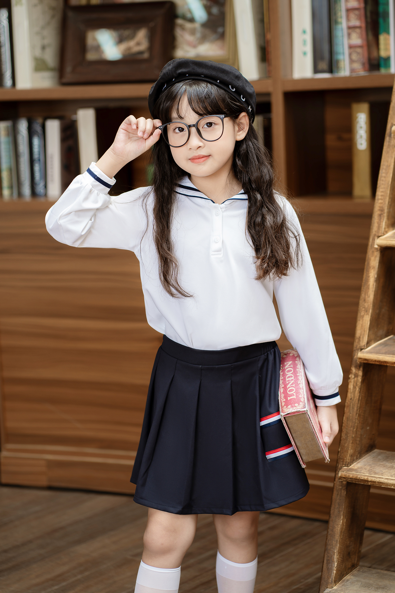 Áo polo dài tay cổ thuỷ thủ phối  viền_thumbnail_0