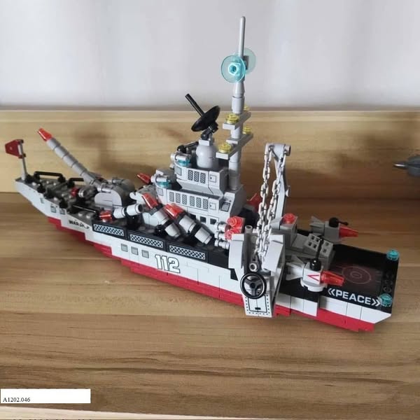 LEGO Đồ chơi lắp ghép 𝐓𝐚̀𝐮 𝐂𝐡𝐢𝐞̂́𝐧 𝐇𝐚̣𝐦 6 trong 1