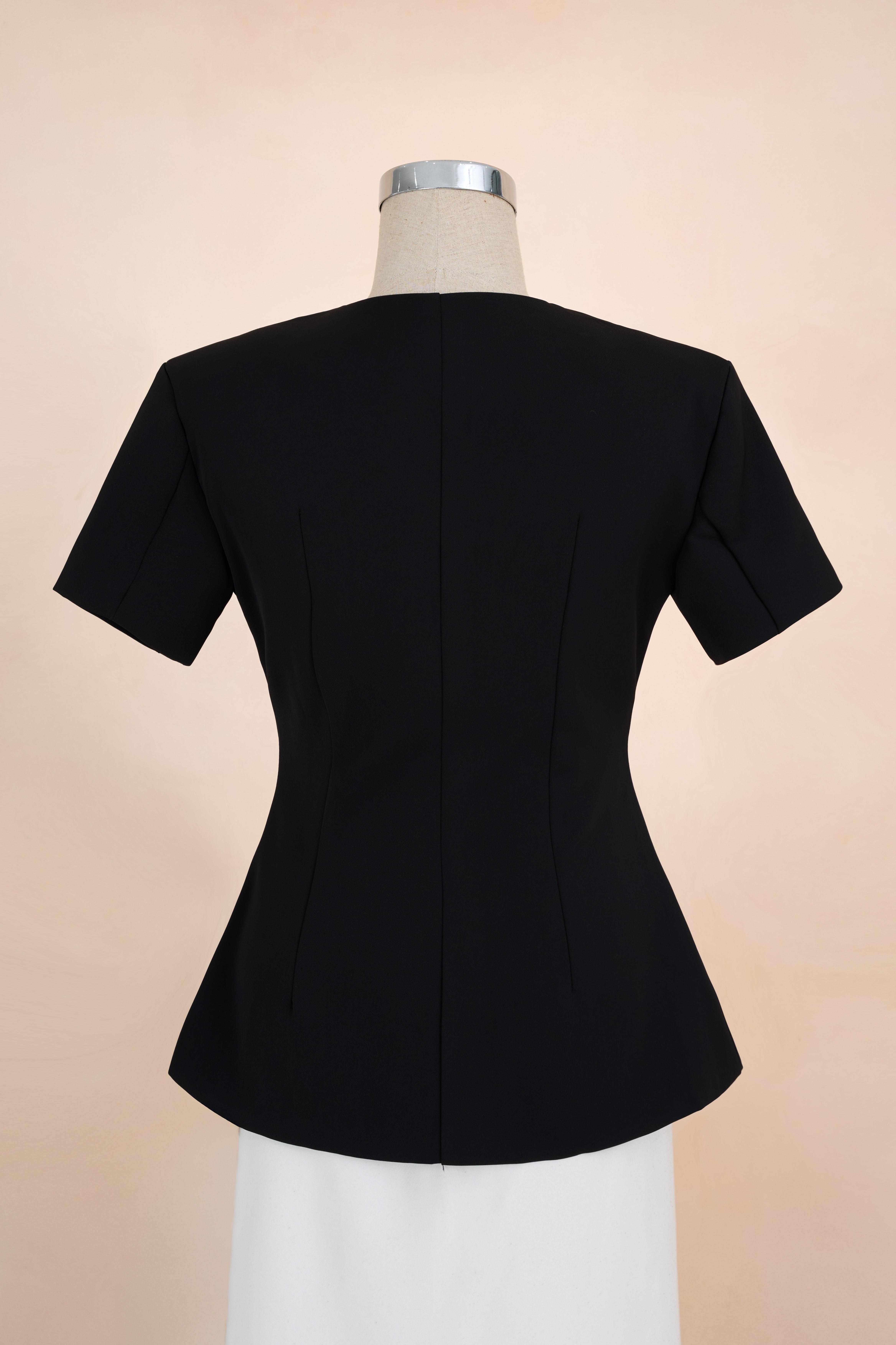 Áo Cổ V Tay Cộc Cúc Đồng_thumbnail_5