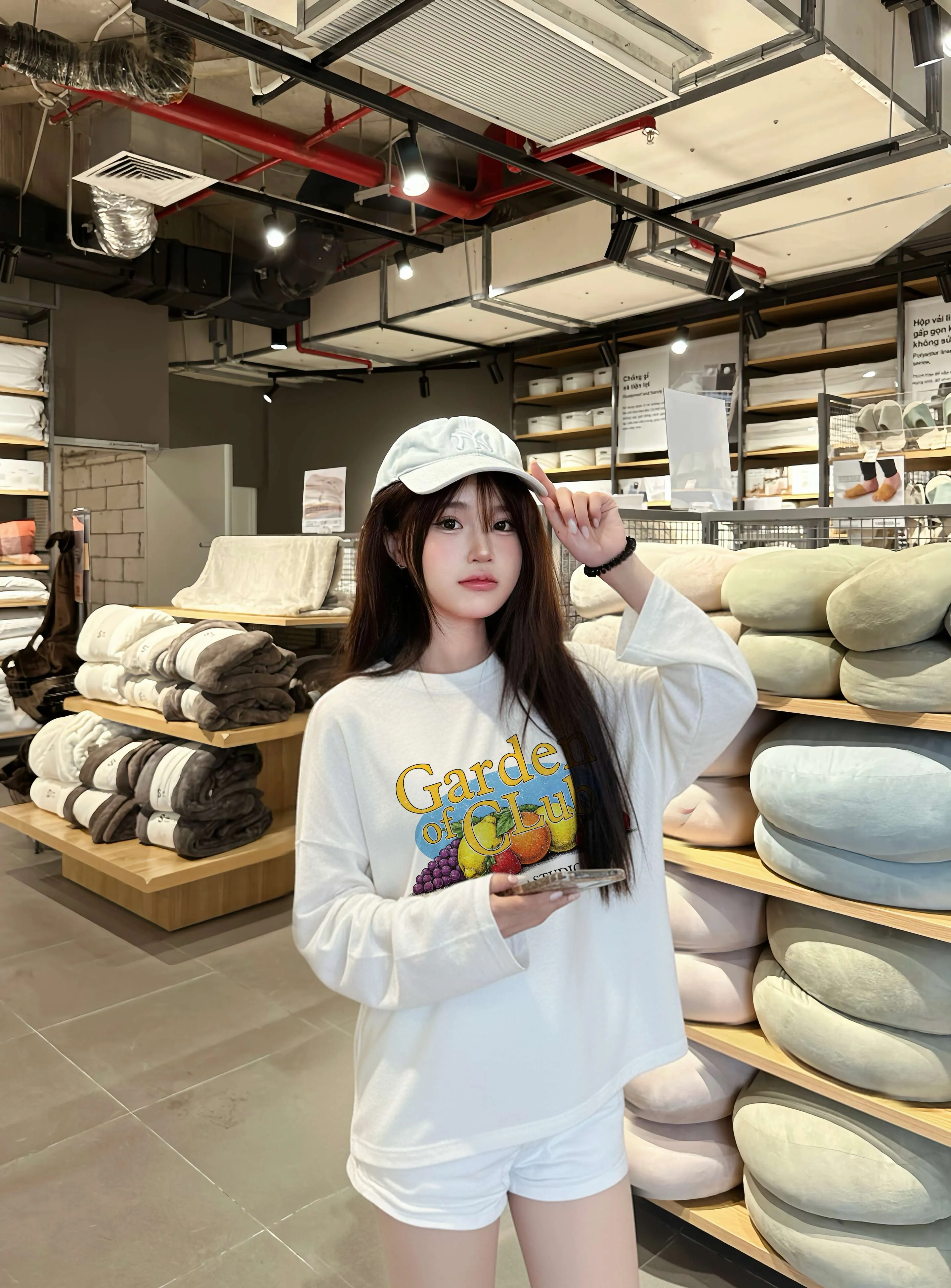 Áo thun boxy tay dài Garden of Club Miucho 3488_thumbnail_4