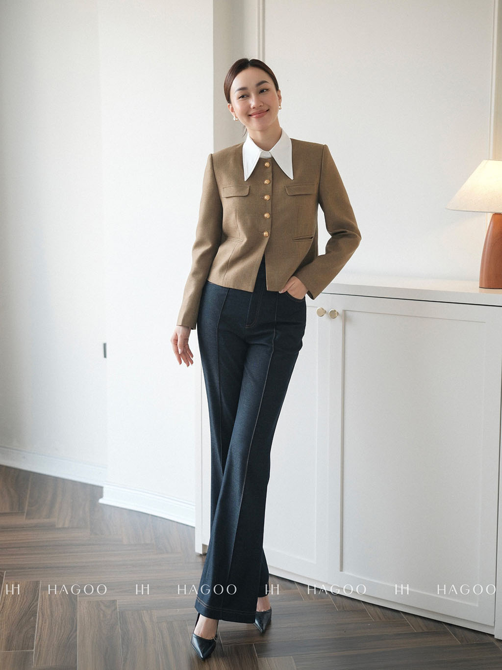 Áo Blazer cổ tròn khuy đồng_thumbnail_8