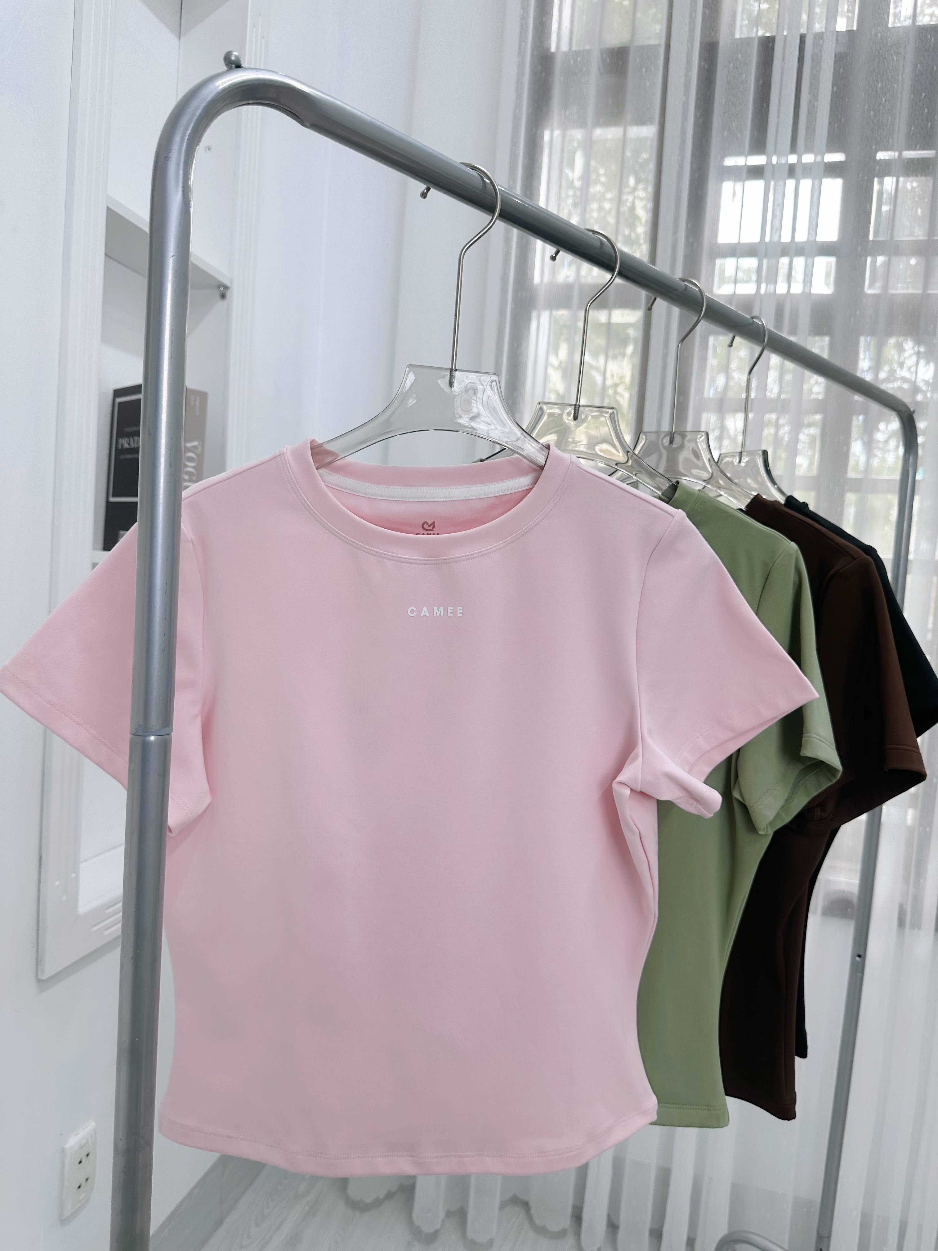 Áo Thun Thể Thao Nữ Camee Basic - Ngắn Tay, Co Giãn 4 Chiều_thumbnail_5