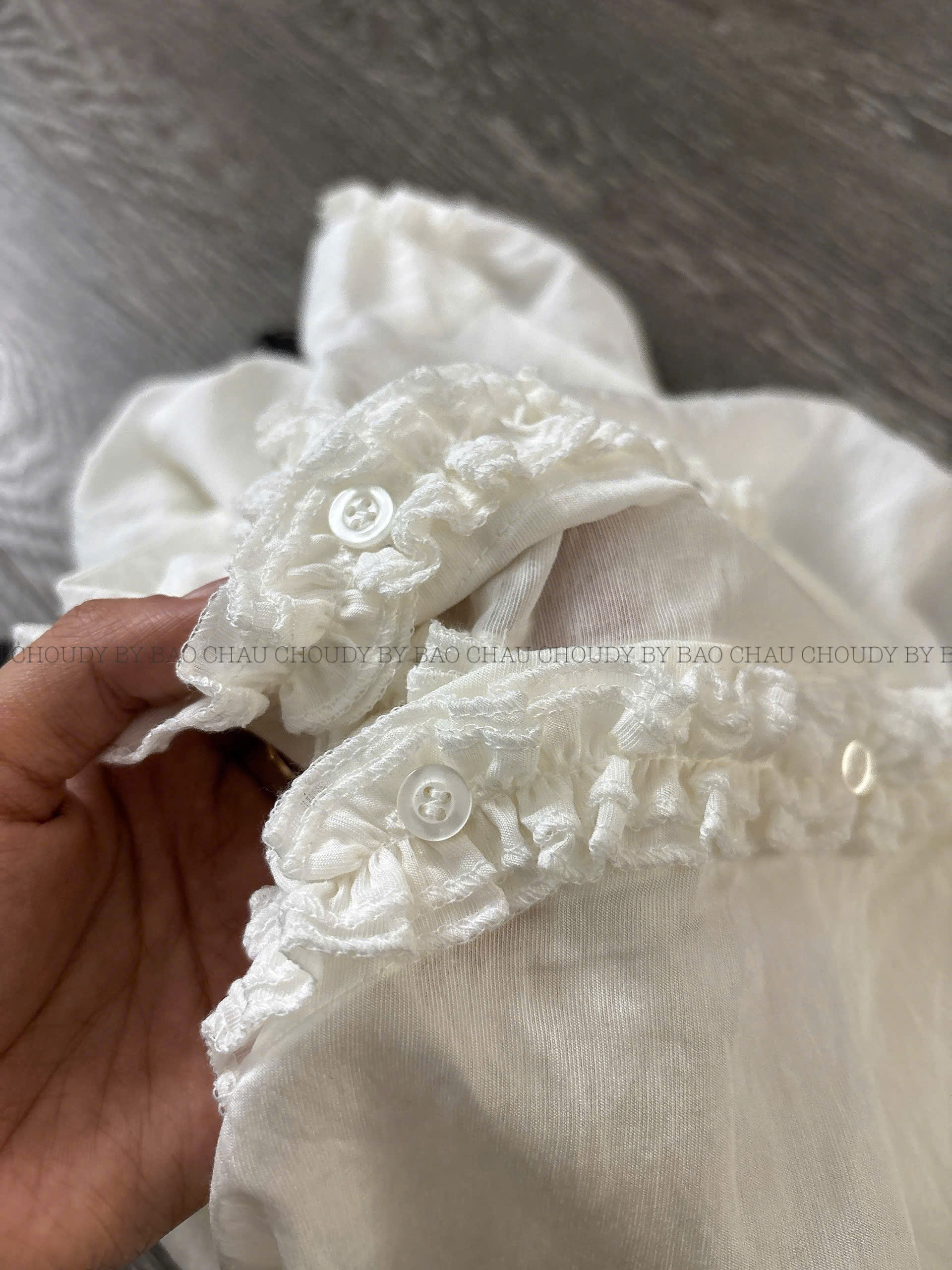 U766 ÁO KIỂU TRẮNG_thumbnail_2