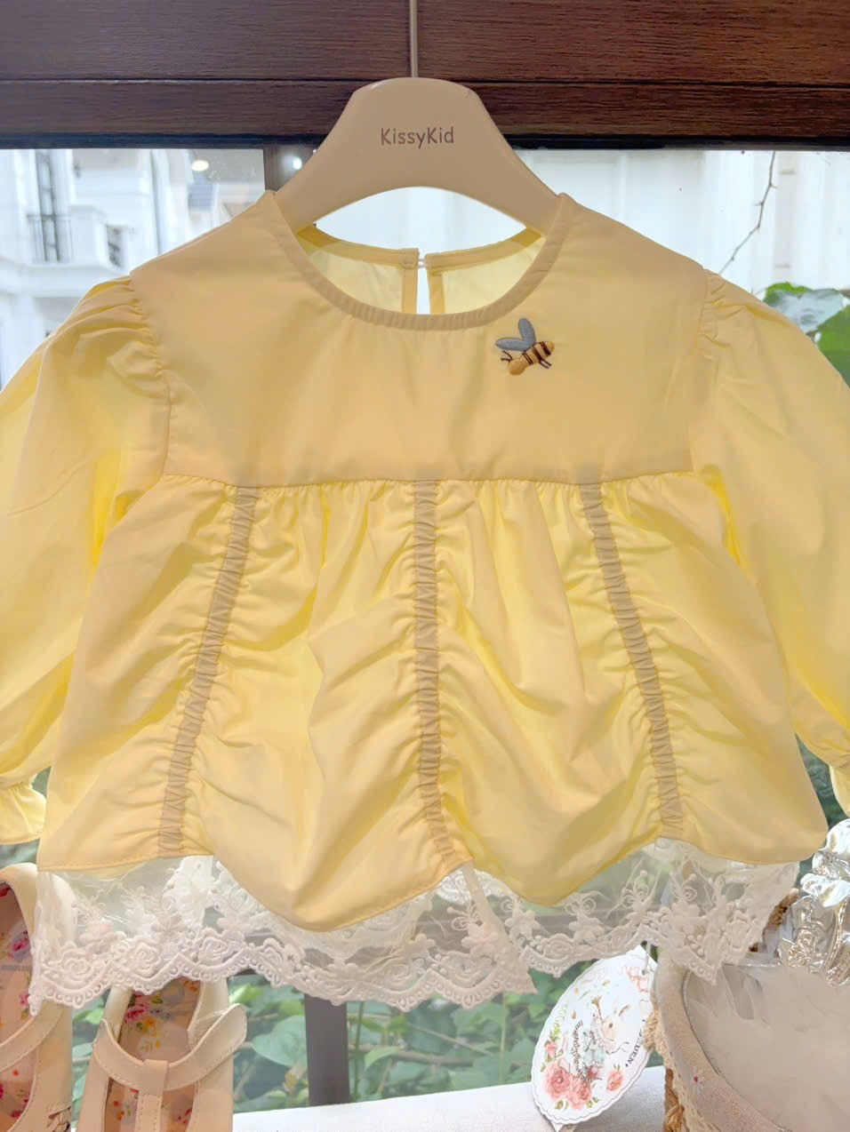 (H148) Áo thô vàng mỡ tay bo chun hãng Seven_thumbnail_1