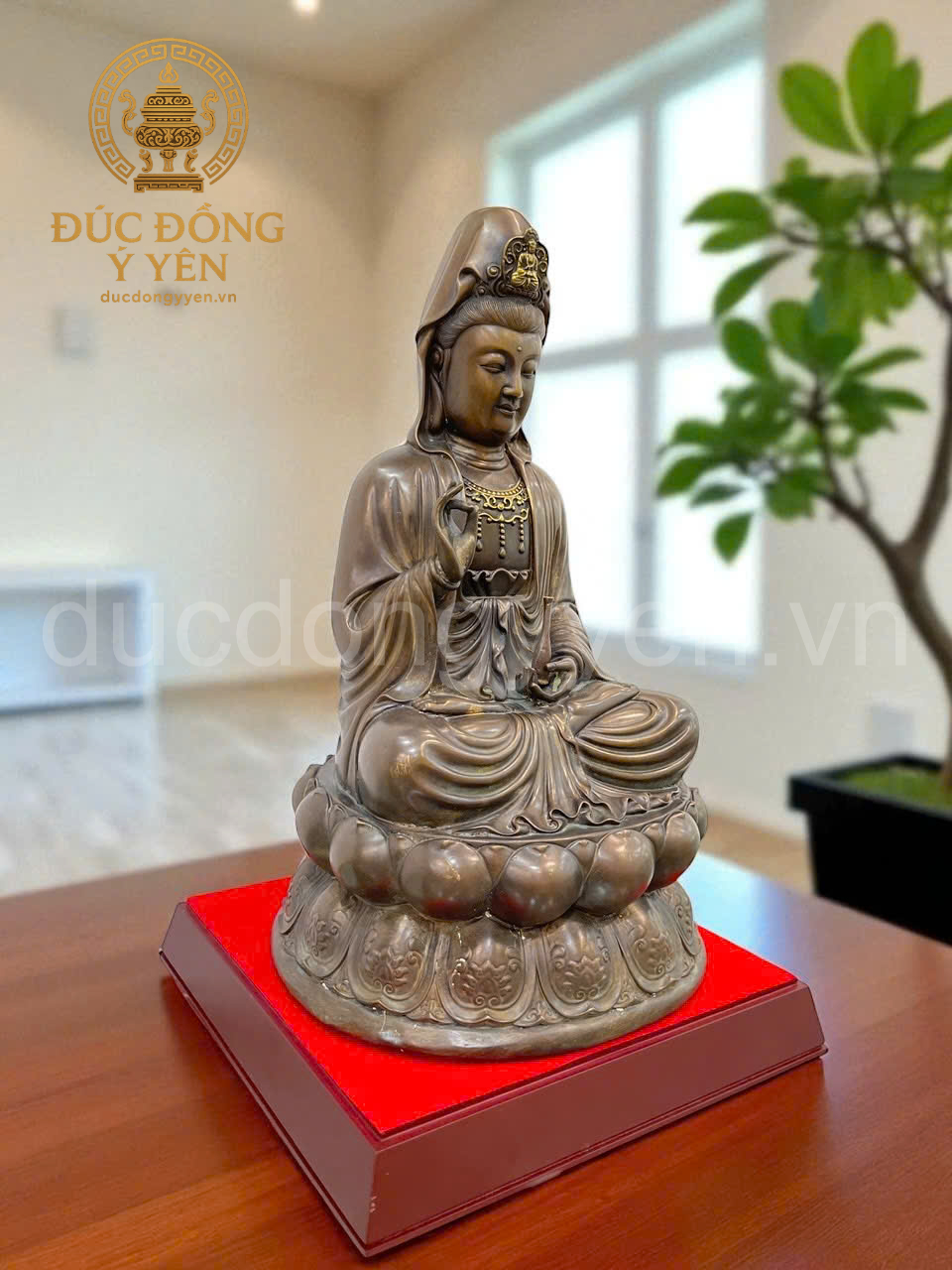 Tượng Phật Quan Âm bằng đồng vàng hun màu  giả cổ_thumbnail_1