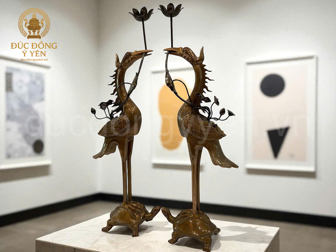 Bộ ngũ sự chạm hoa văn sòi đúc đồng đỏ_thumbnail_8