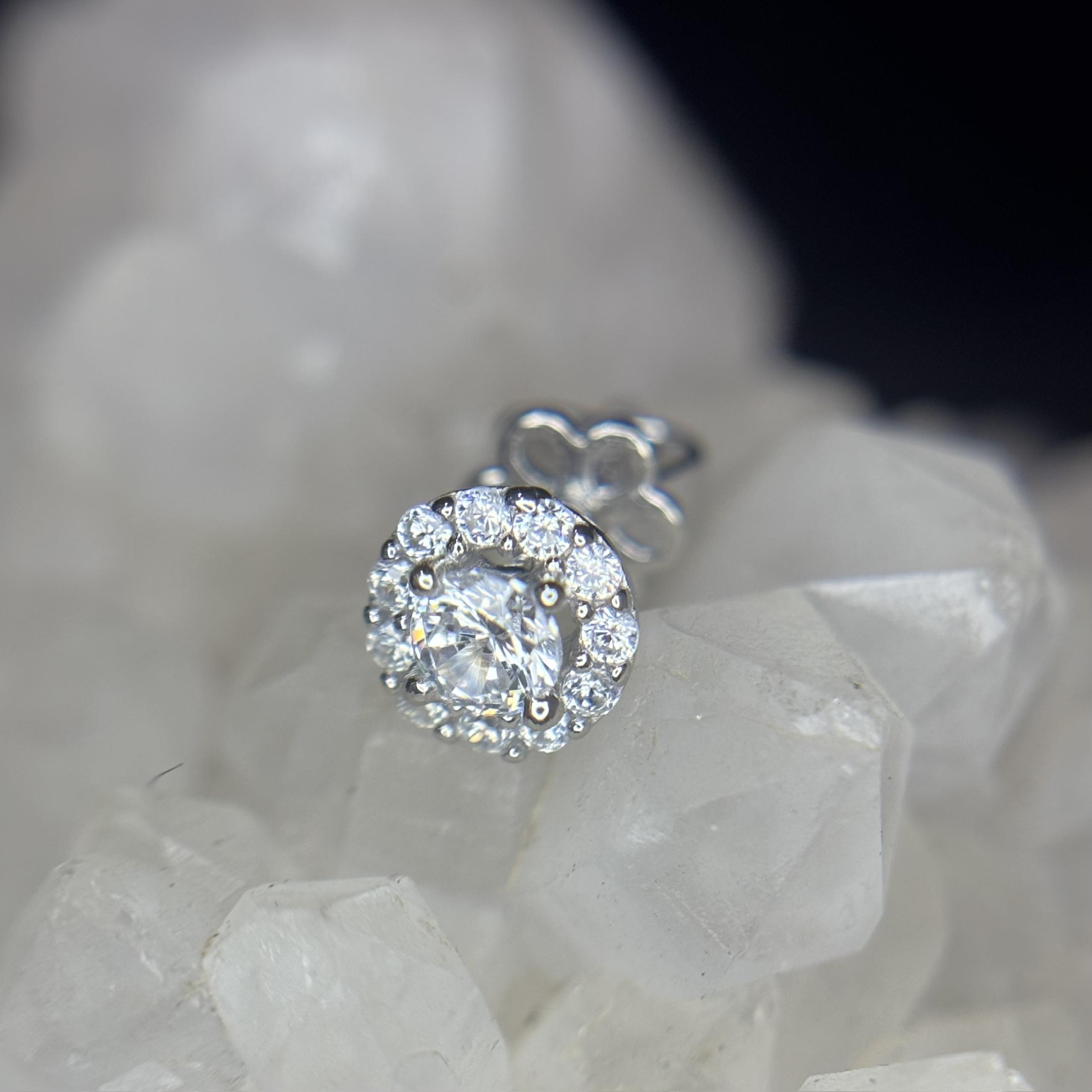 Khuyên kiểu bạc xi bạch kim đá tấm size 8_thumbnail_1