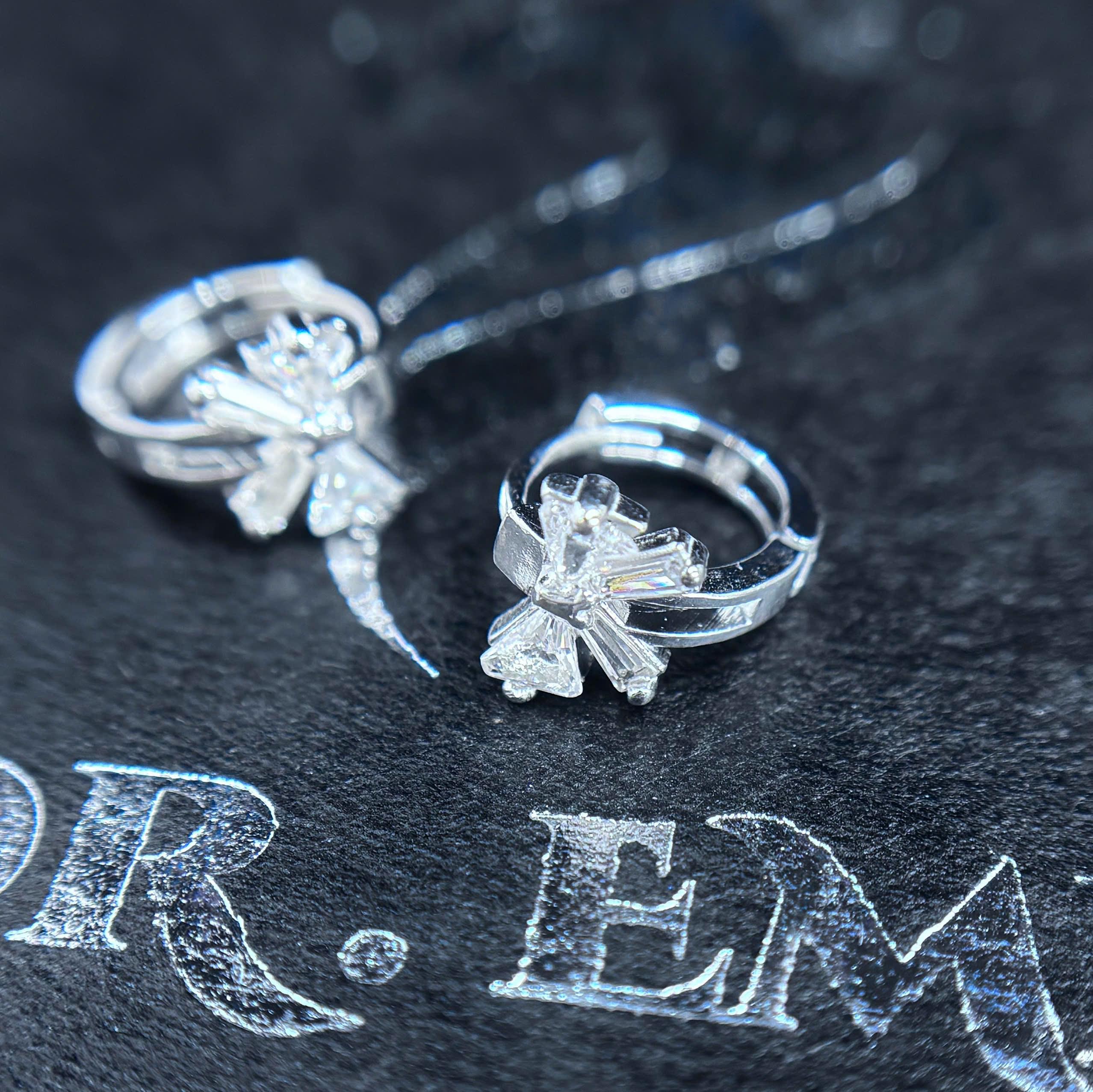 khuyên vòng bạc si kim nơ trắng kim cương size 8_thumbnail_2