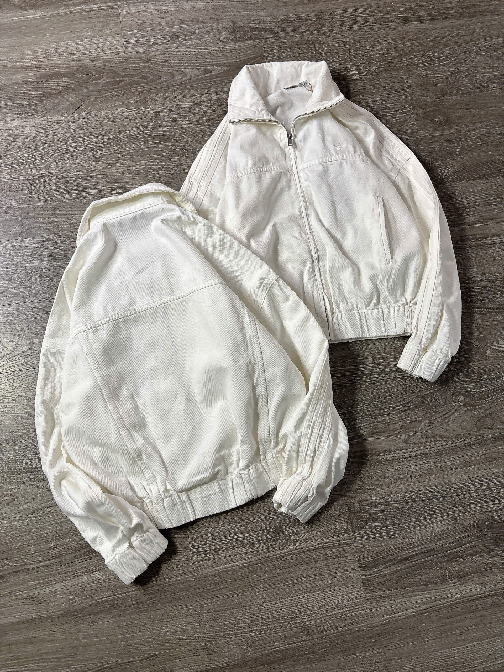 A852 ÁO KHOÁC JEAN TRẮNG_thumbnail_6