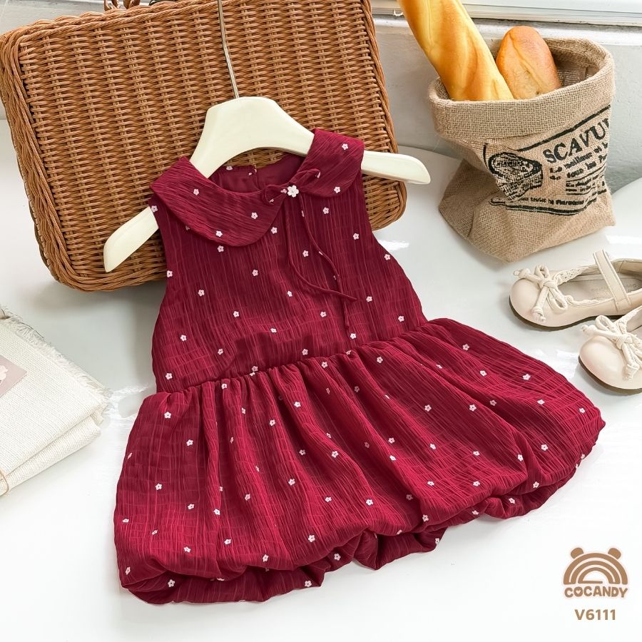 Váy cộc ĐỎ sát nách họa tiết hoa nhí trắng cổ nơ