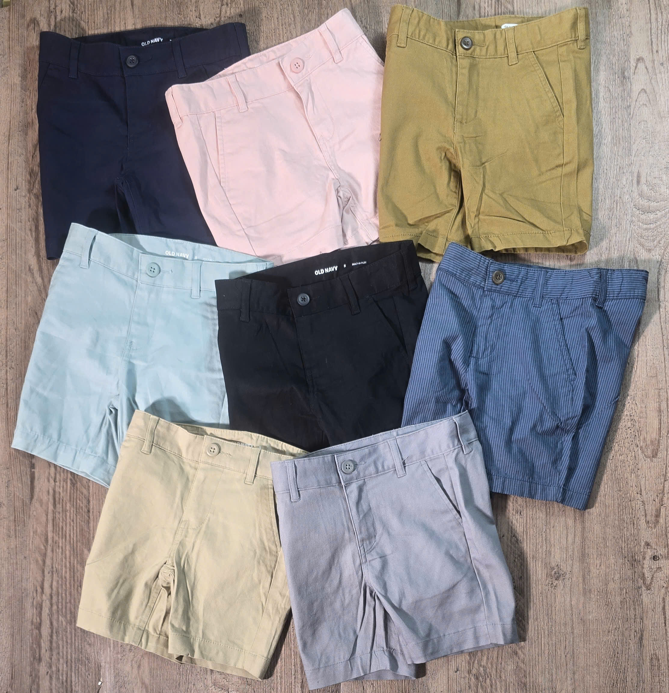 Q34 SHORT KAKI OLD NAVY (MUA TỪ 2C GIẢM 10K/C)