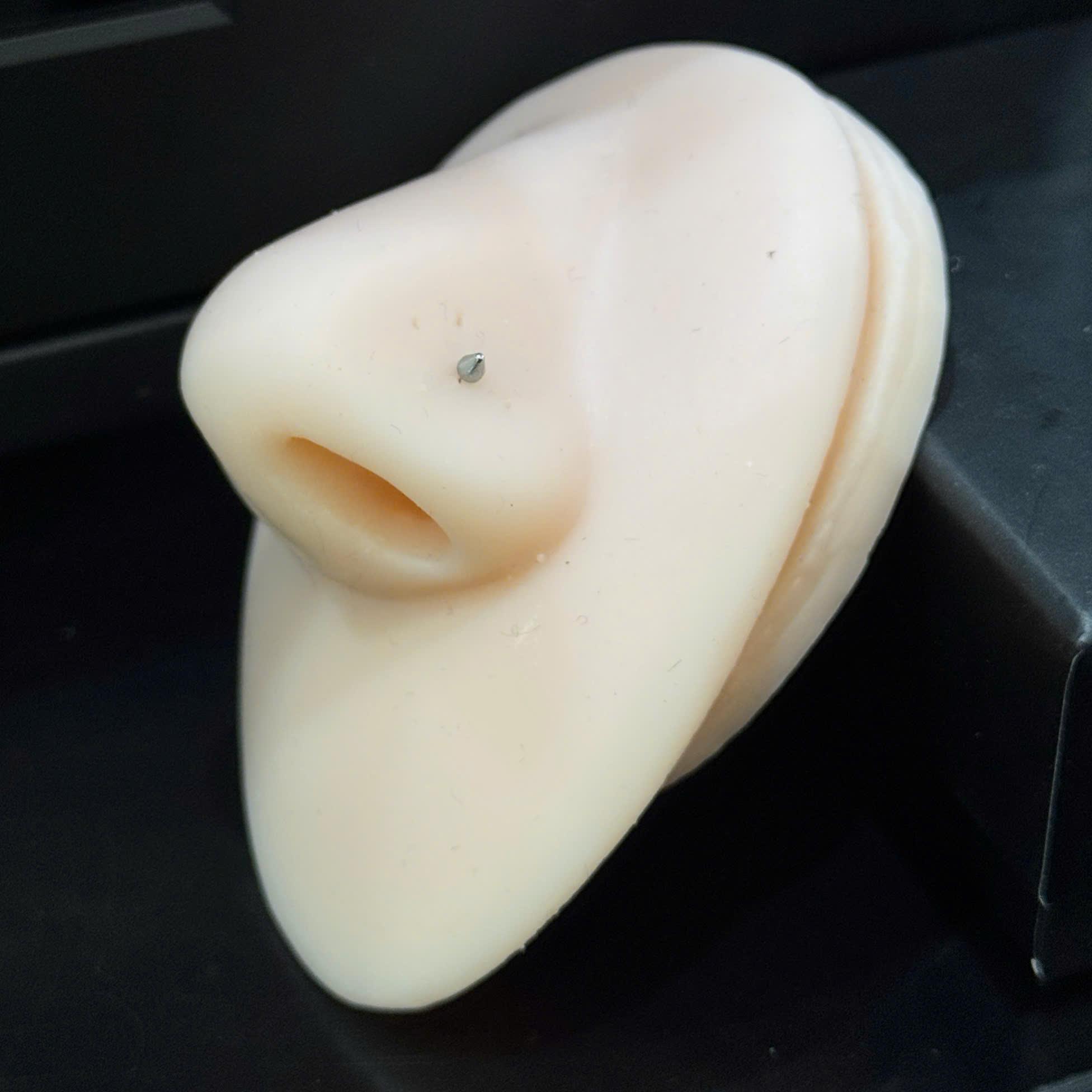 Mũi L nhọn._thumbnail_3