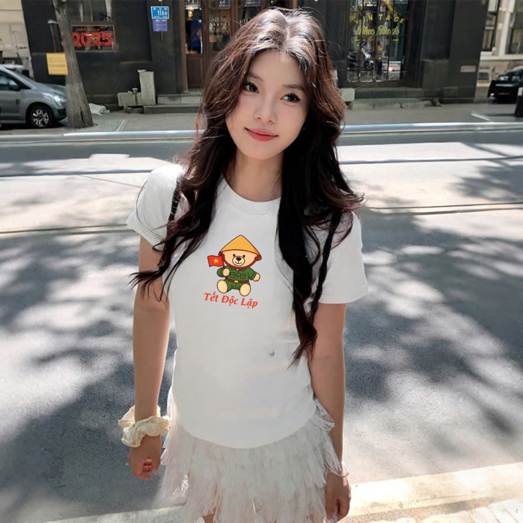 Áo baby tee nữ  BST Tôi Yêu Việt Nam   - Áo thun nữ "Độc lập tự do" dáng baby tee LOZA ET002