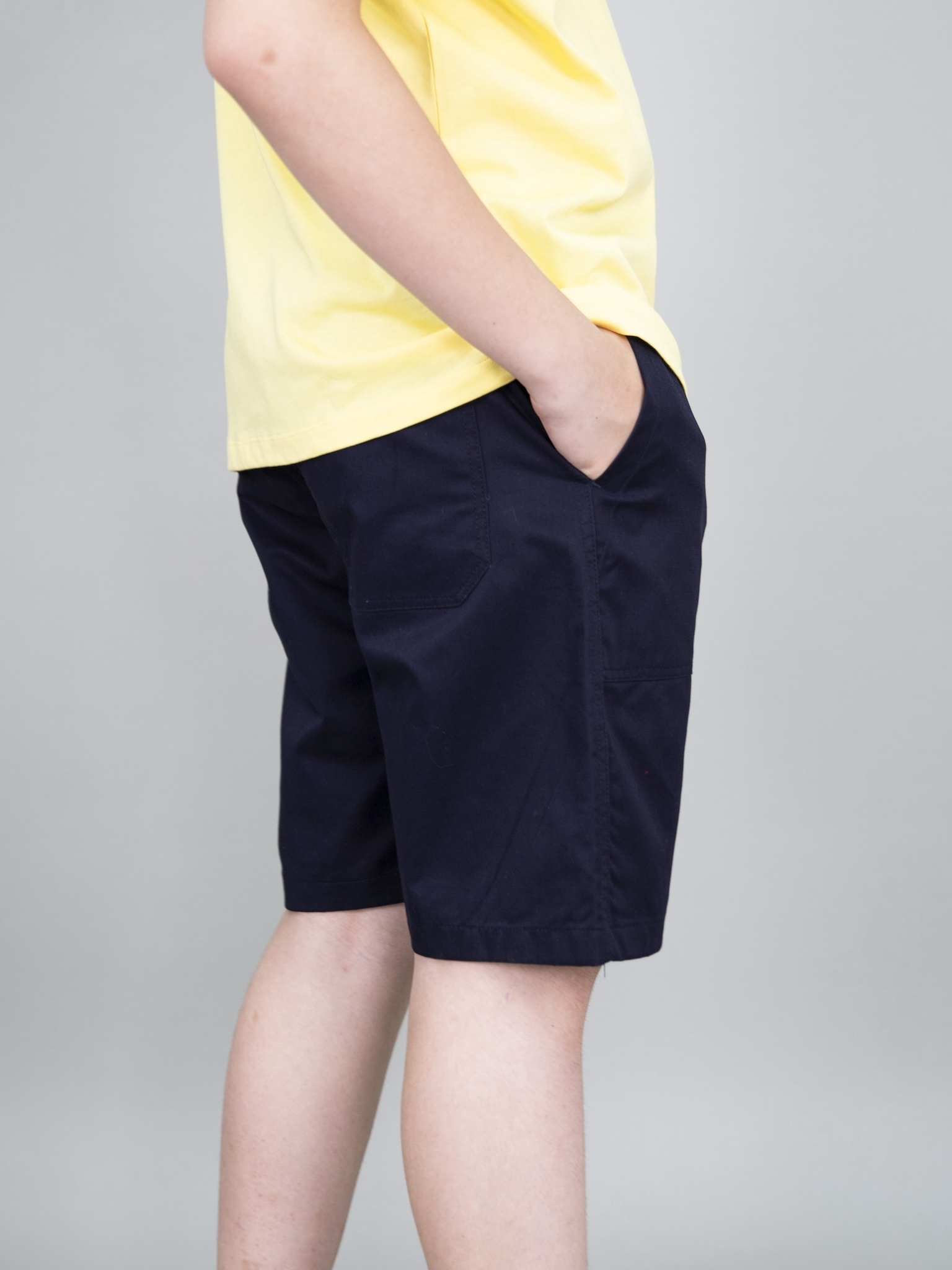 Quần short kaki túi ốp màu xanh navy_thumbnail_1
