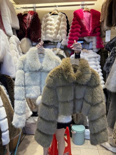 Áo lông ngắn tầng - C26