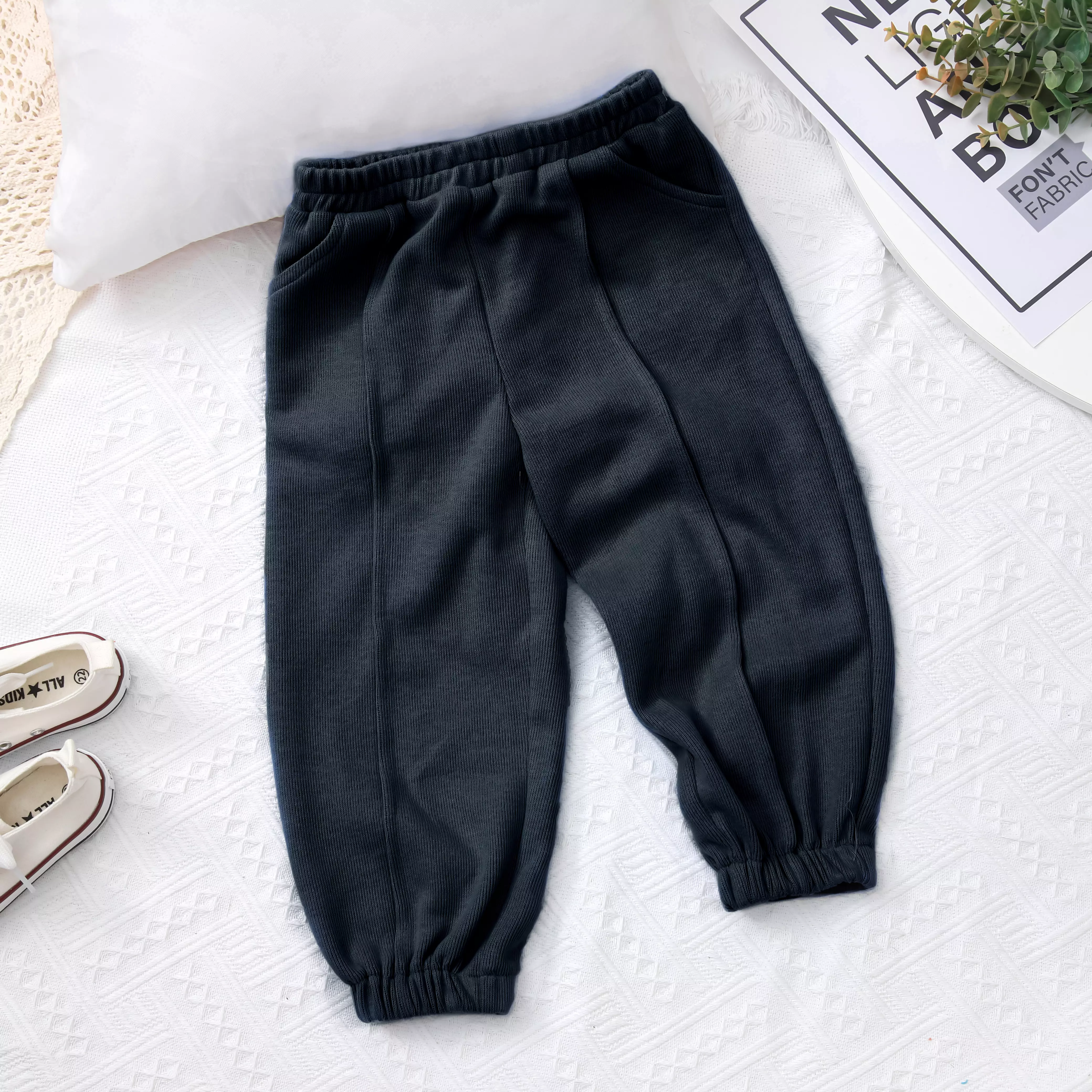 Quần bé trai gập ly trước_thumbnail_8