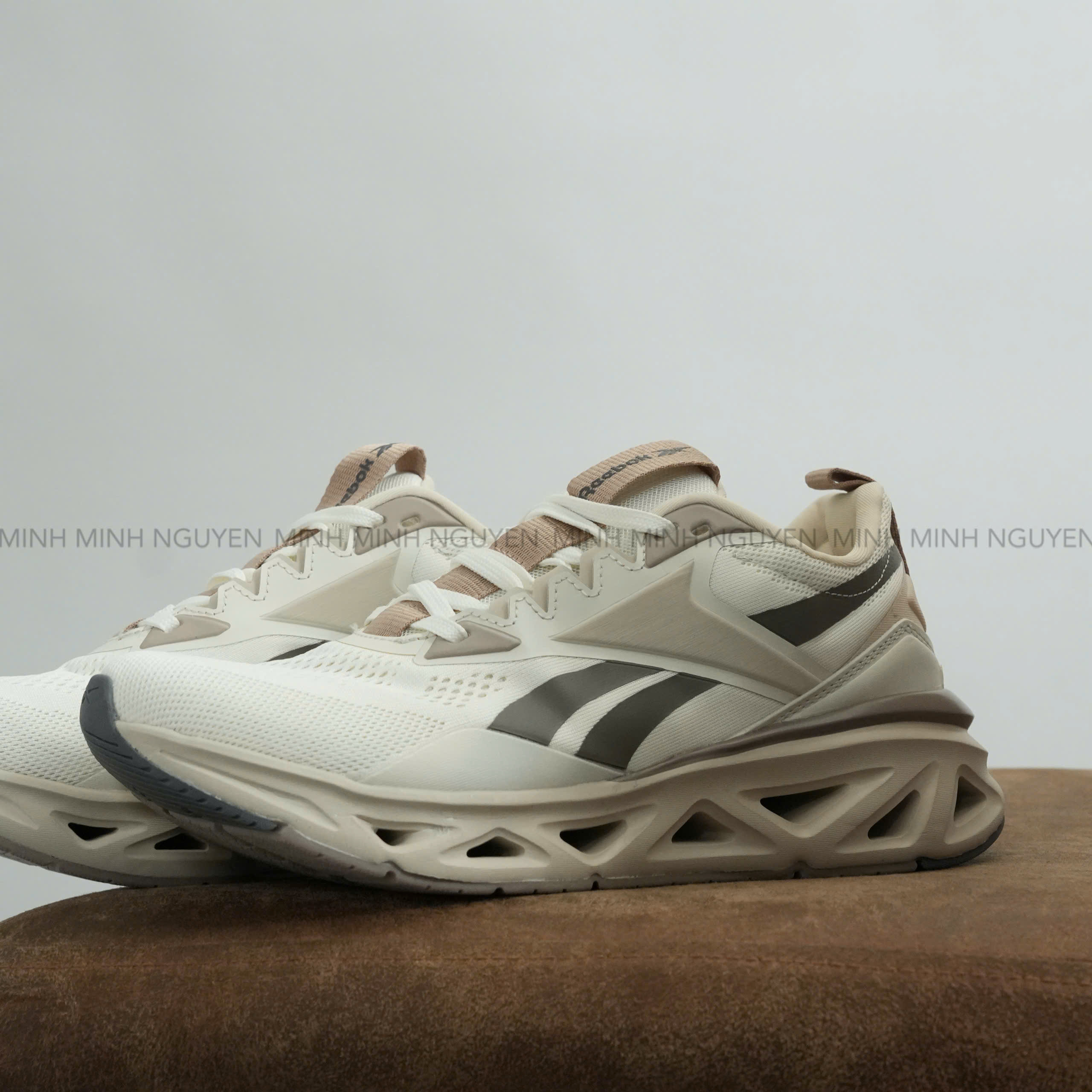 GIAY REEBOK_thumbnail_3