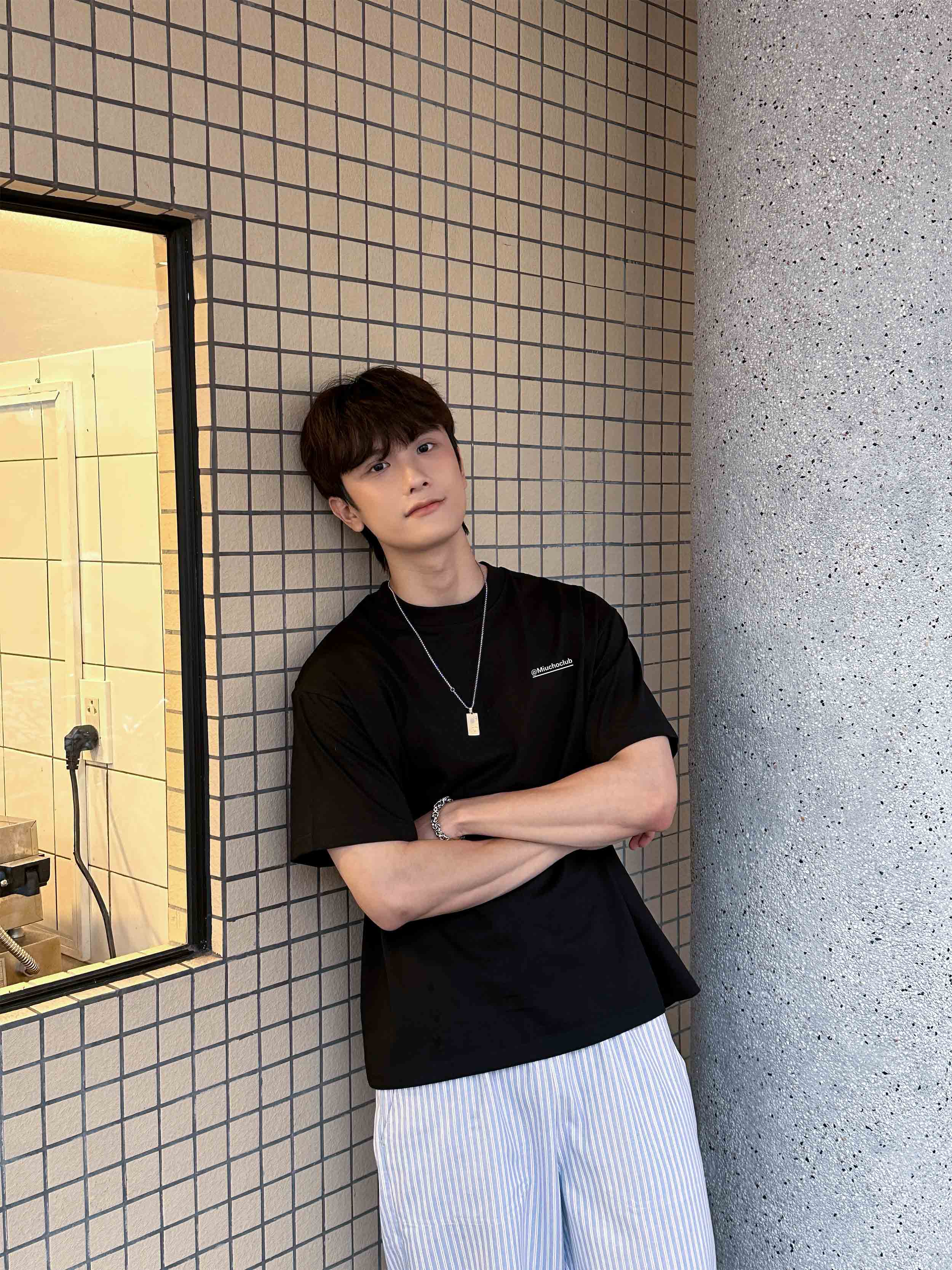 Áo phông nam form boxy vải 2C 250gsm AXD1617 Miucho Club Local Brand in basic_thumbnail_5