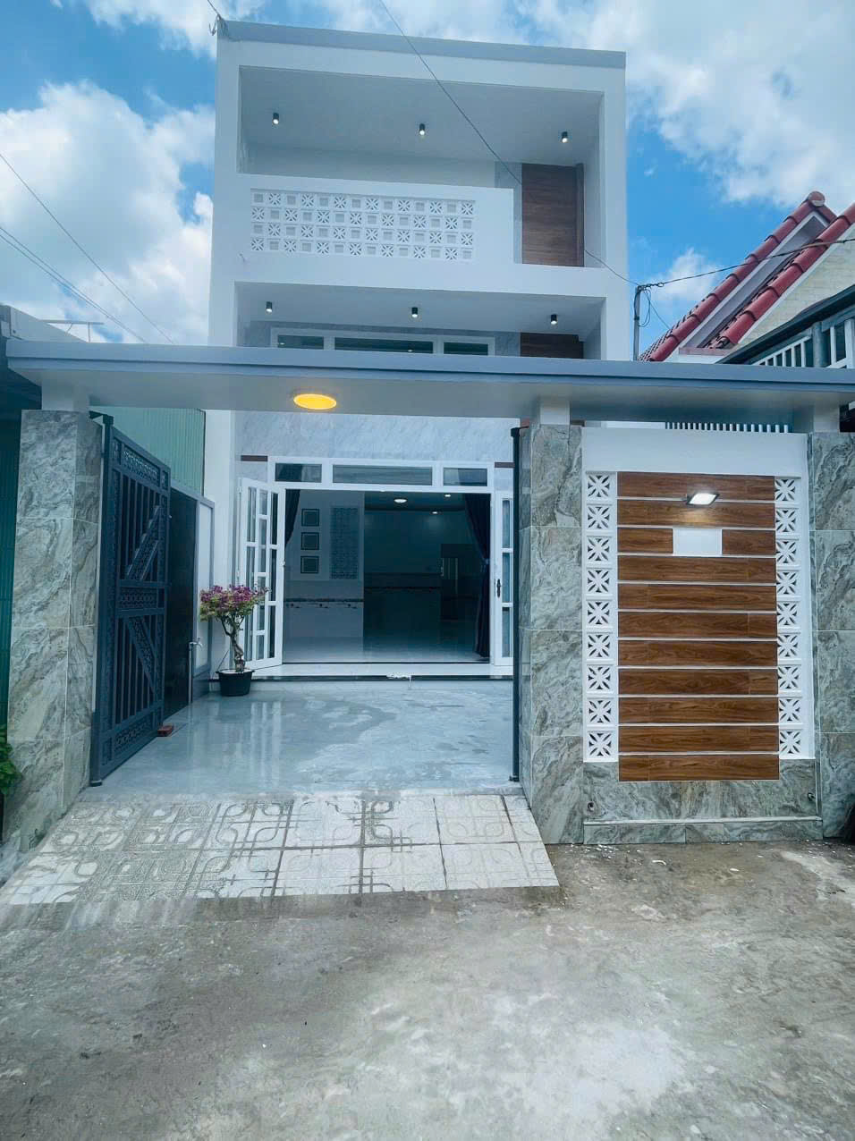 NP05 - Nhà  mới xây 1 trệt 1 lầu Phường 9, Tp Mỹ Tho_thumbnail_1