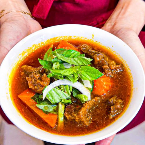 BÒ KHO - BẾP CÔ LINH