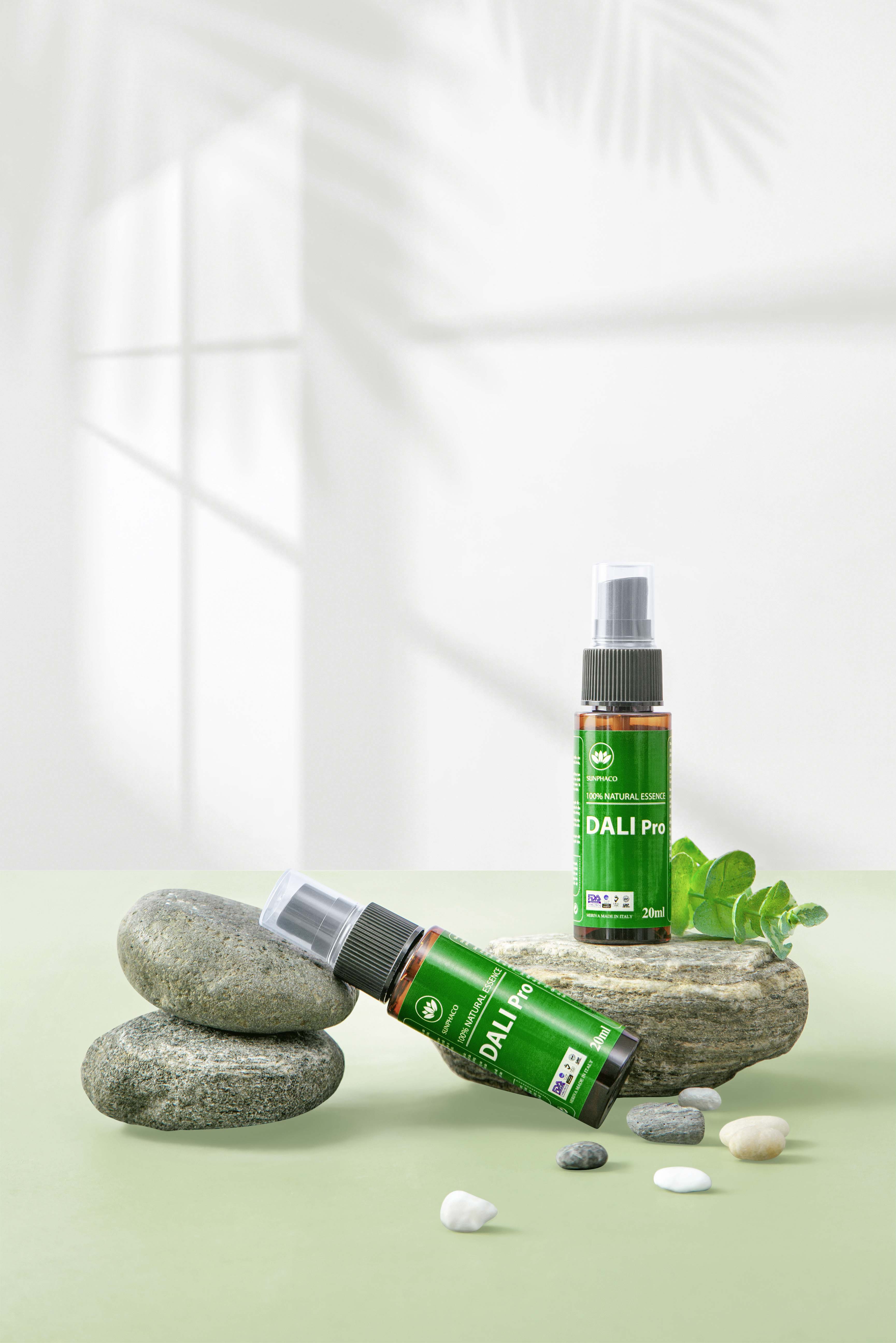 Xịt da liễu Dali Pro