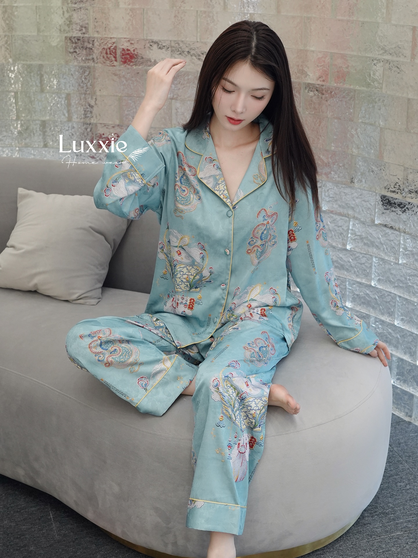 N135 Pijjama lụa xanh họa tiết chim công cổ xưa_thumbnail_2