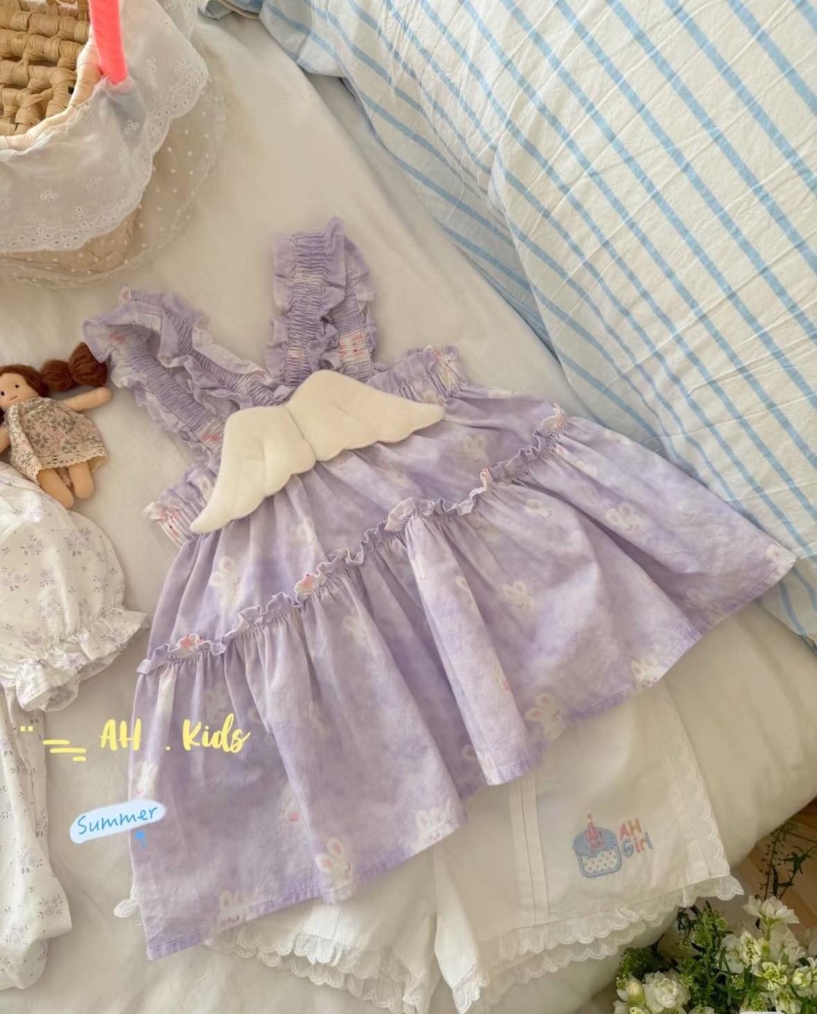 AH57 - Áo thô sát nách bèo tầng in họa tiết màu tím nhạt hãng AH