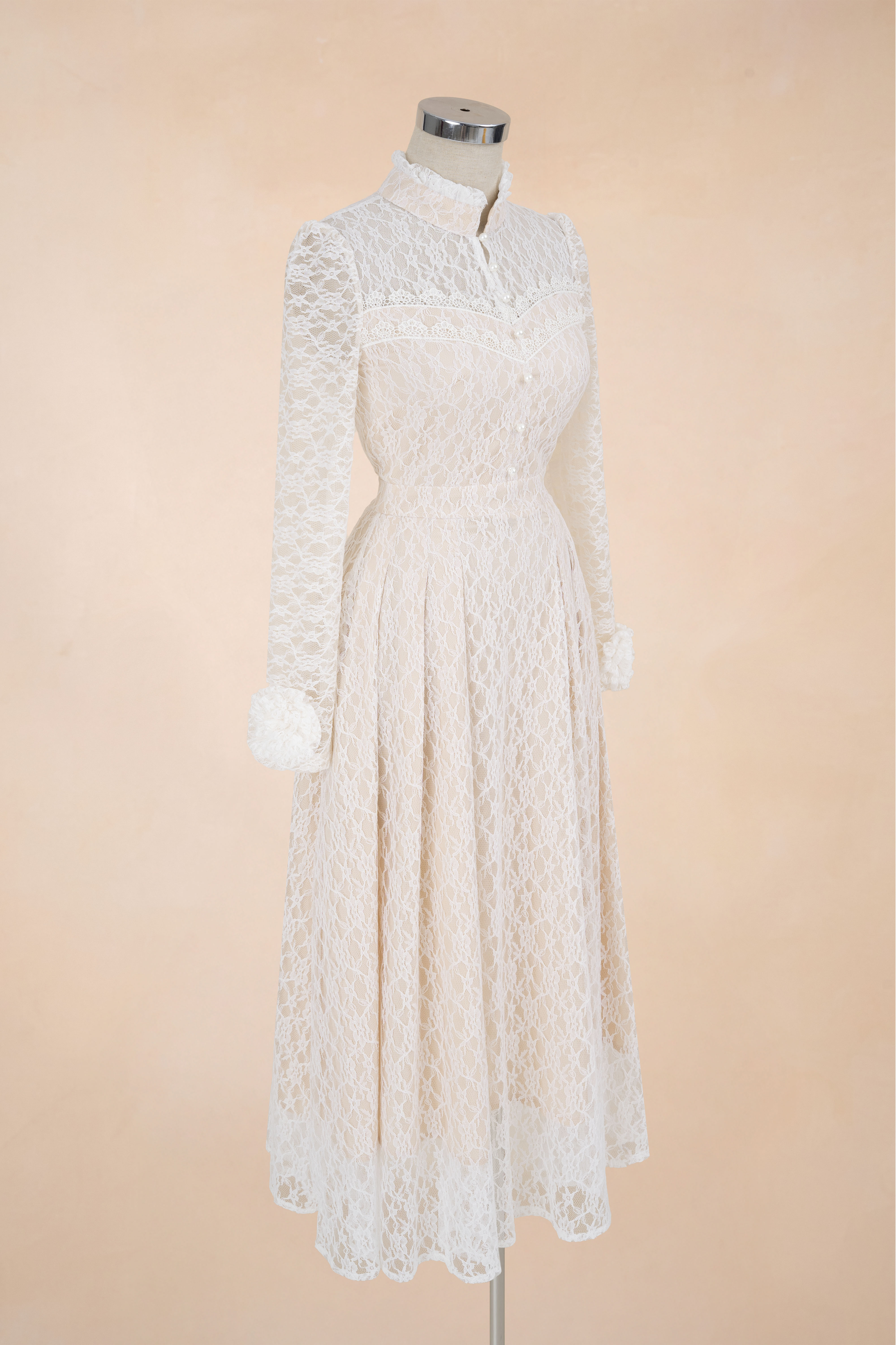 Đầm Xoè Cúc Ngọc Tay Hoa